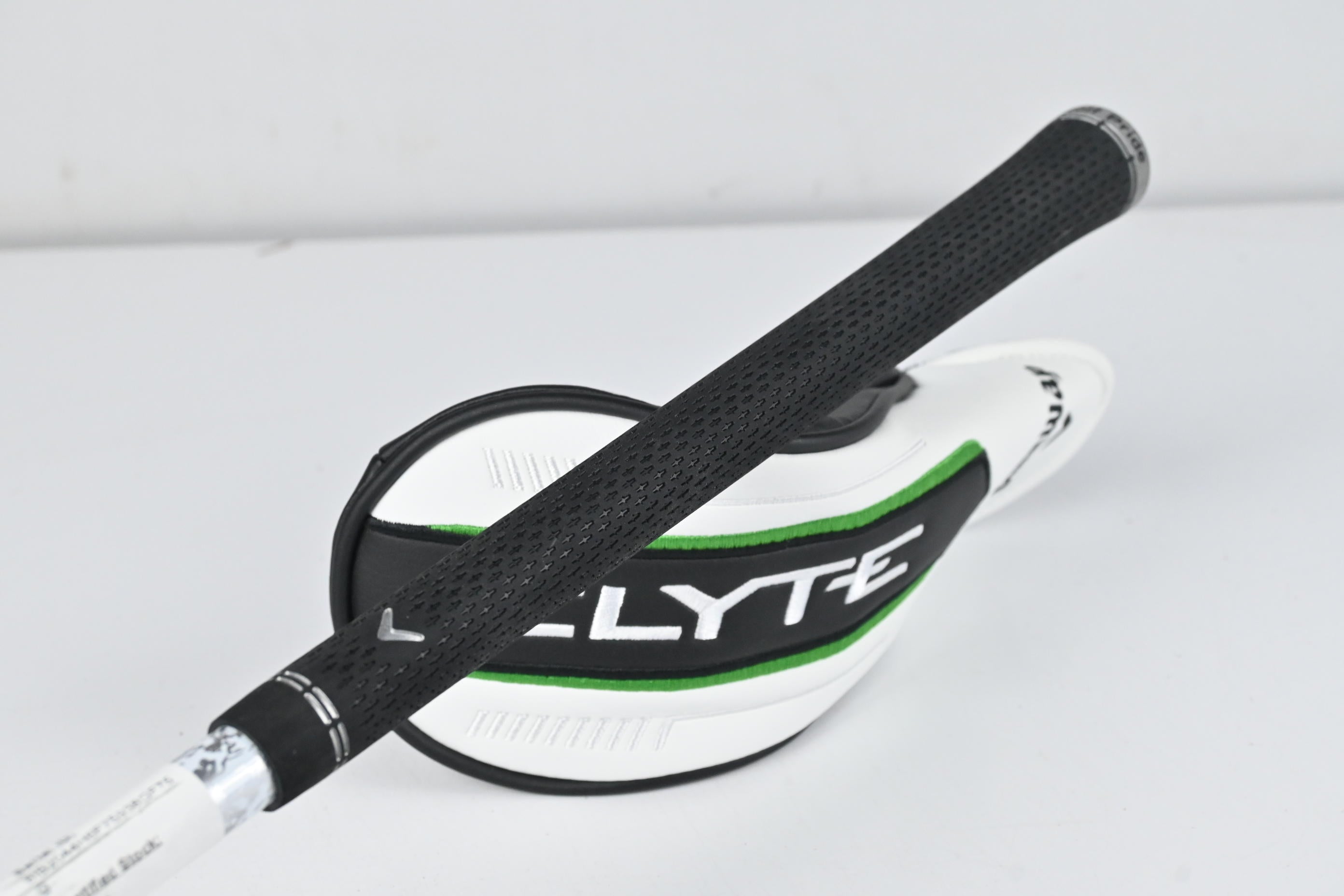 Callaway Elyte #4 Hybrid / 22 Degree / Regular Flex Denali Charcoal 60 Shaft