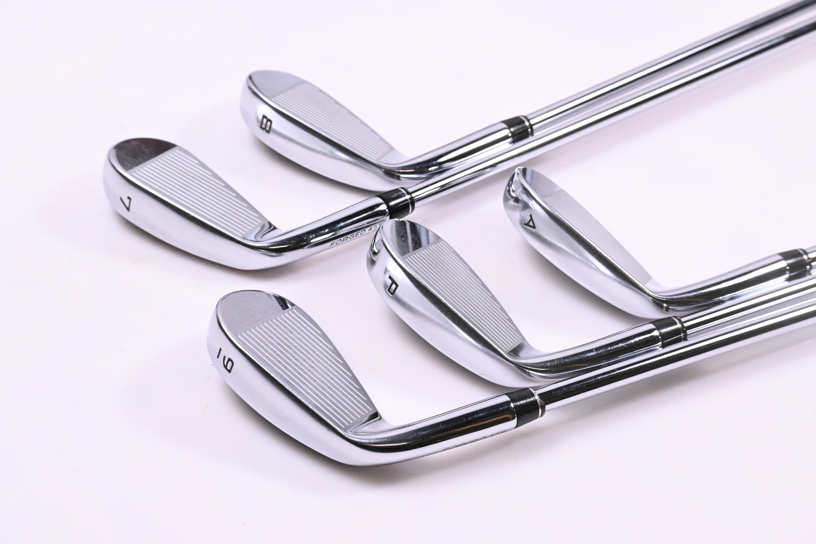 Callaway Paradym Irons / 7-PW+GW / Regular Flex Elevate MPH 85 Shafts