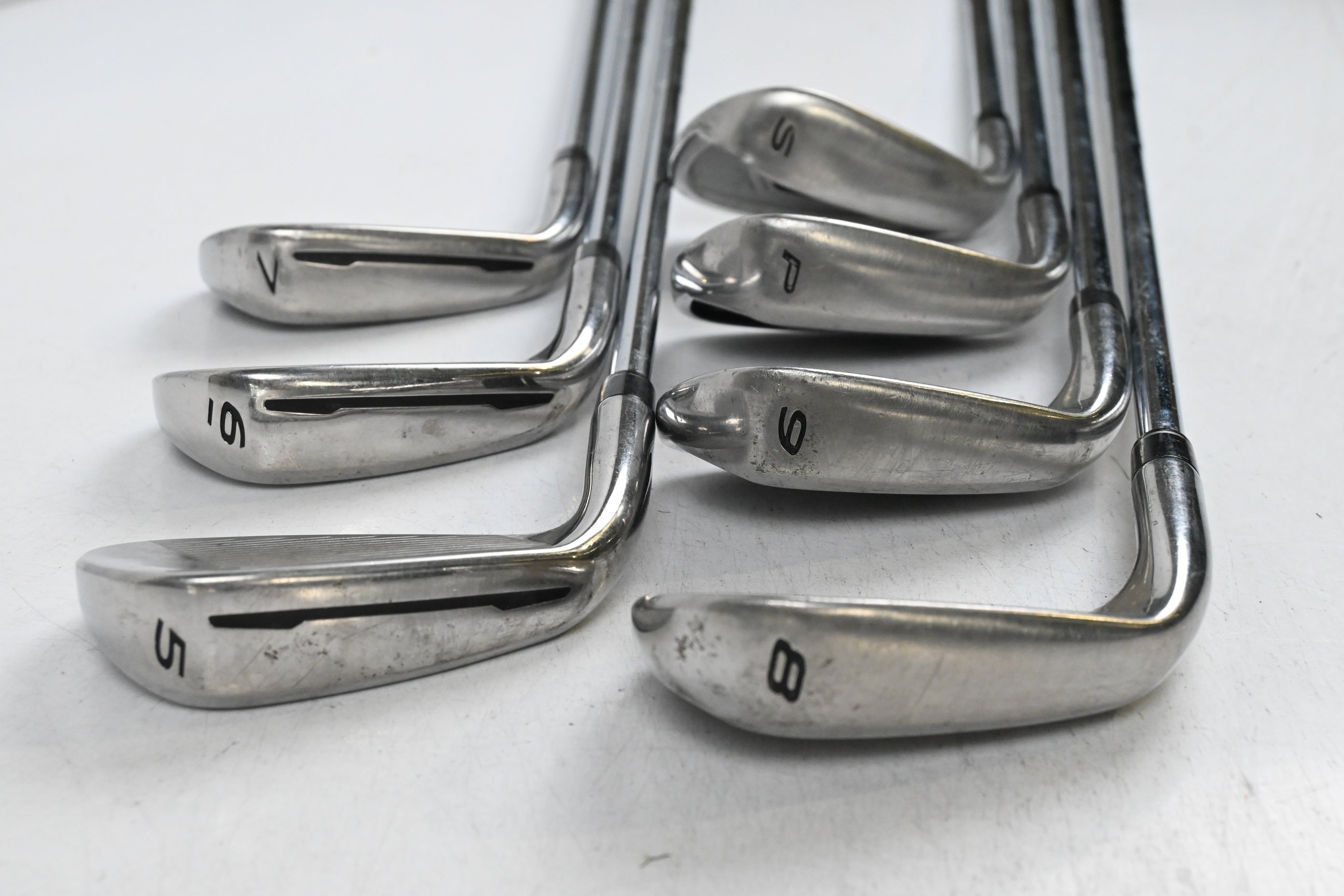 Taylormade M2 2017 Irons / 5-PW+SW / Regular Flex Reax Steel 88 Shafts