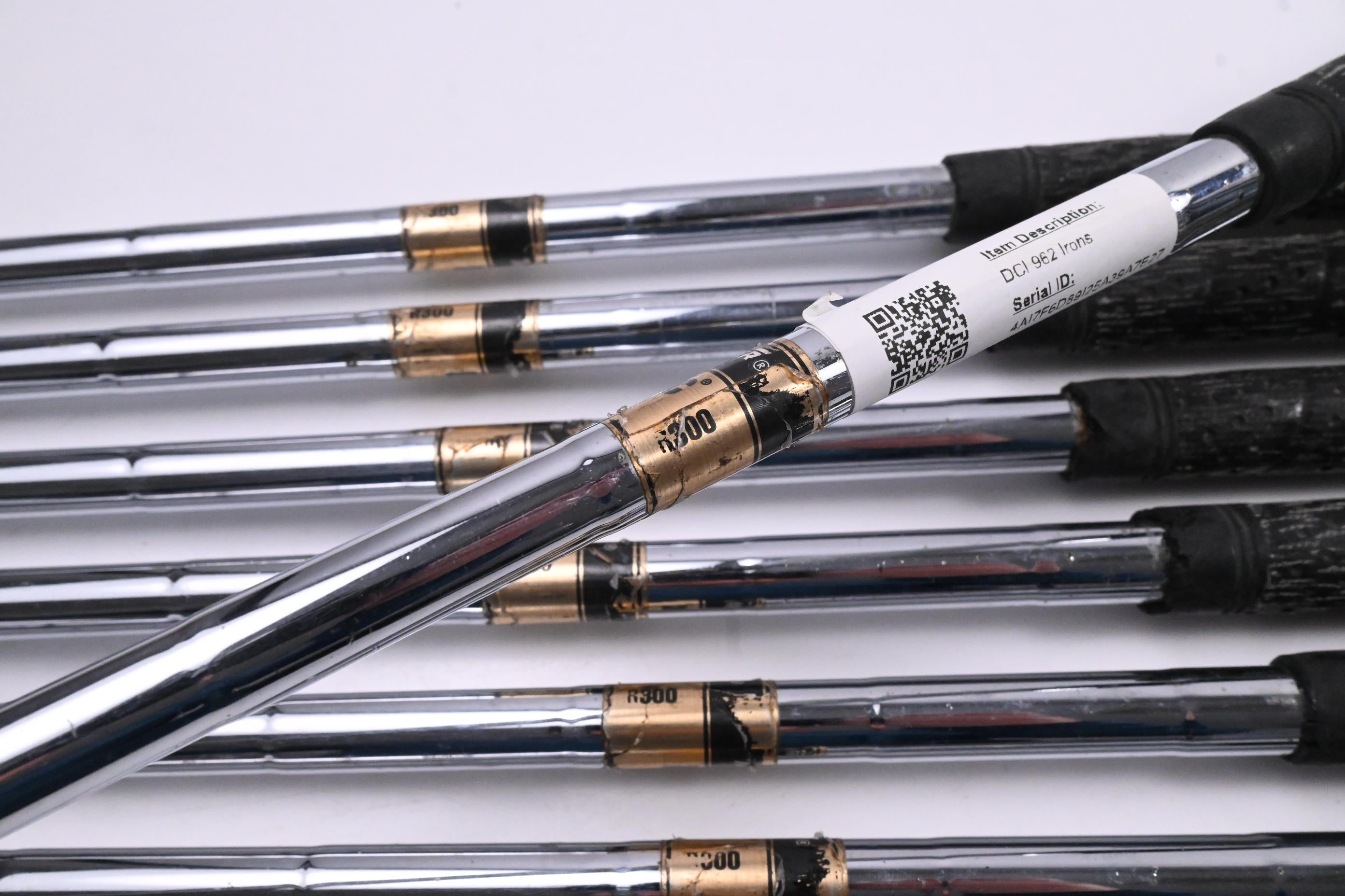 Titleist DCI 962 Irons / 3-PW / Regular Flex Dynamic Gold R300 Shafts