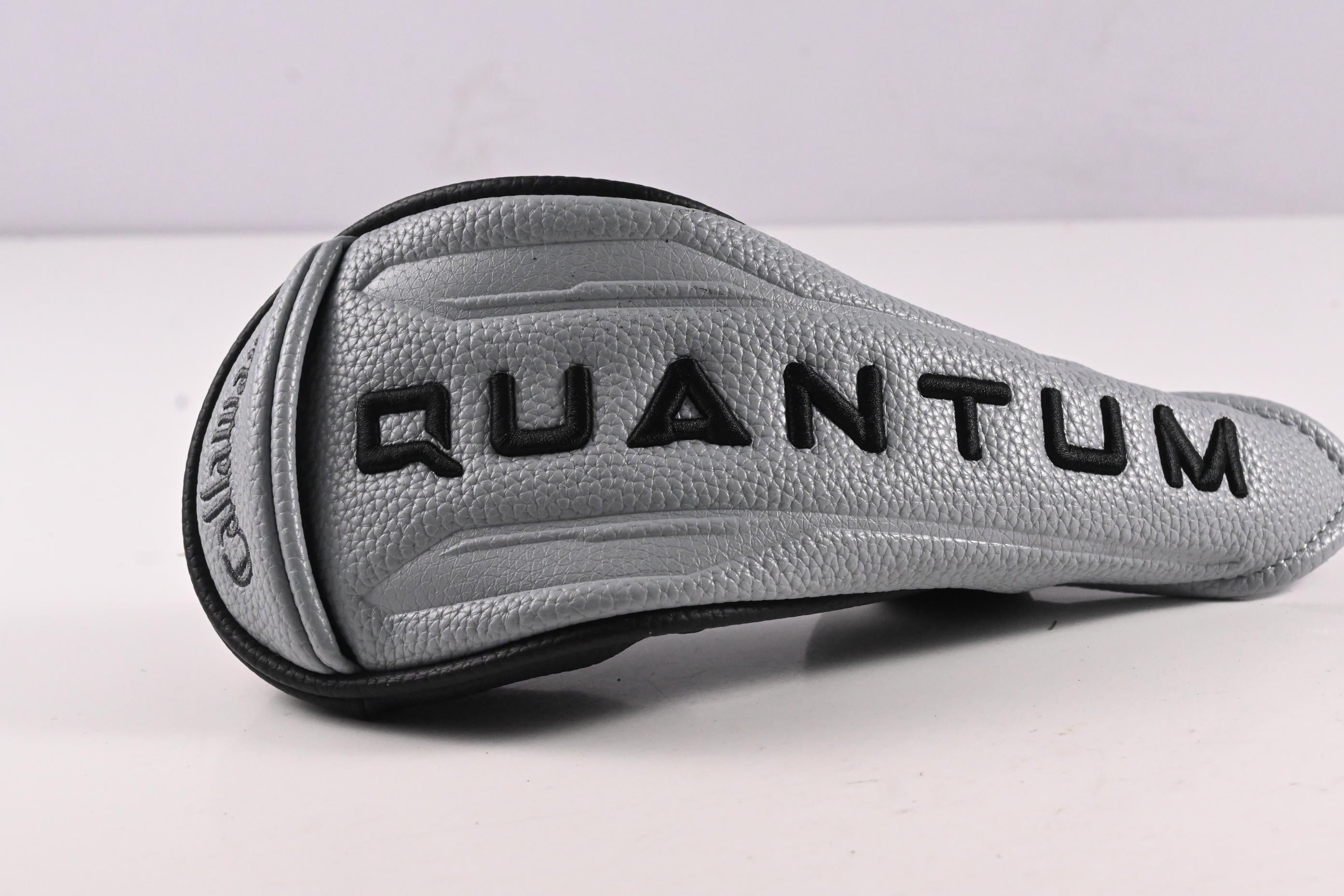 Callaway Quantum Max OS #4 Hybrid / 20 Degree / Stiff Flex Denali Frost 70 Shaft