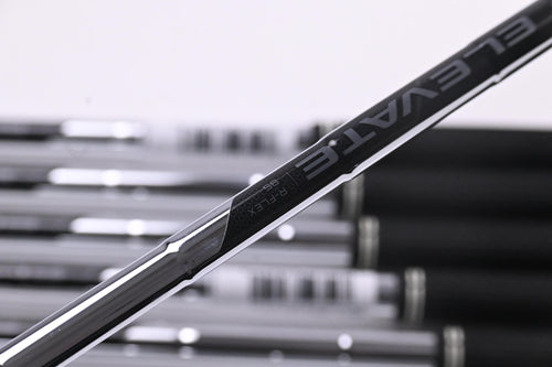 Callaway Quantum Max OS Irons / 5-PW+AW / Regular Flex Elevate 85 Shafts