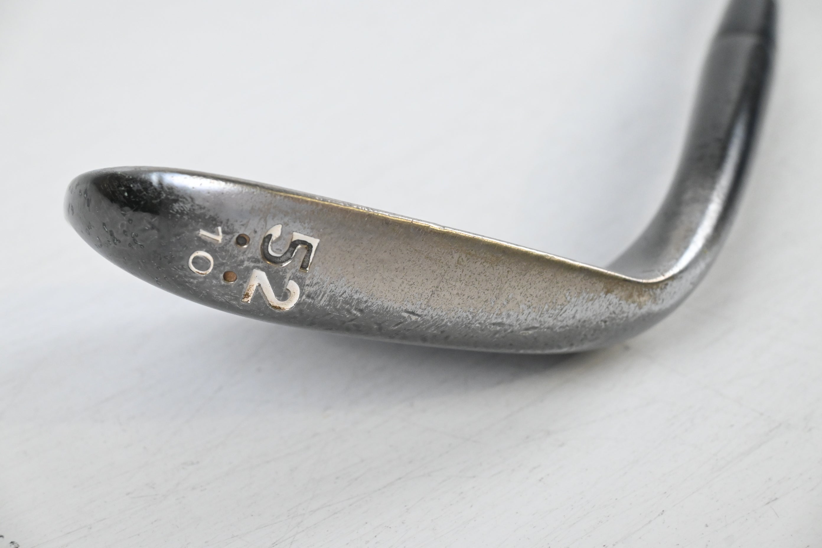 Cleveland 588 RTX Gap Wedge / 52 Degree / Stiff Flex Steel Shaft