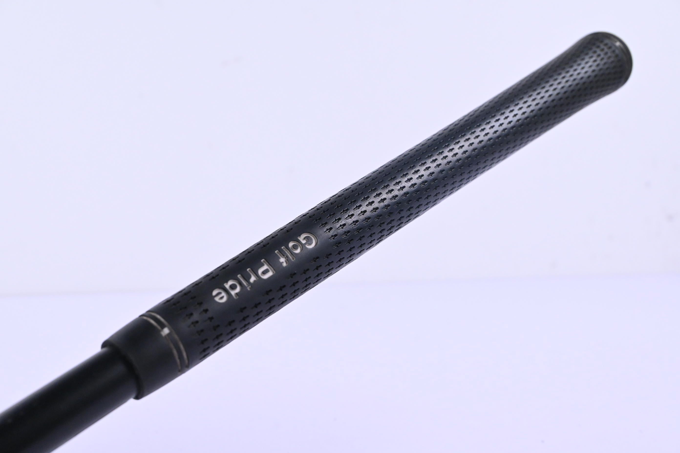 Wilson Staff D7 Driver / 9 Degree / Stiff Flex Project X HZRDUS Black 62 Shaft