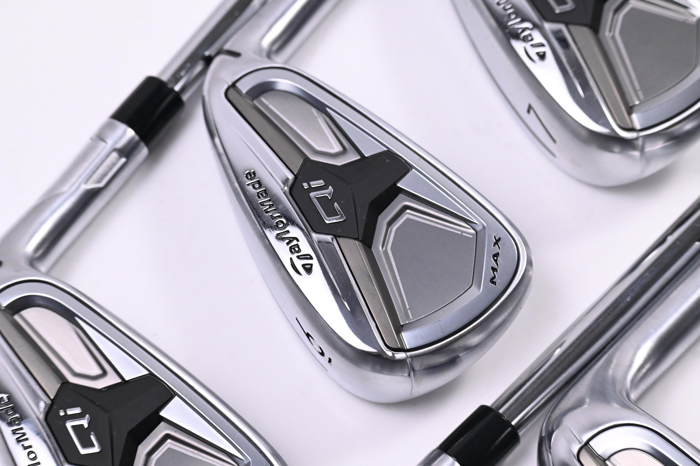 Taylormade Qi Max Irons / 5-PW / Stiff Flex KBS Max MT 85 Shafts