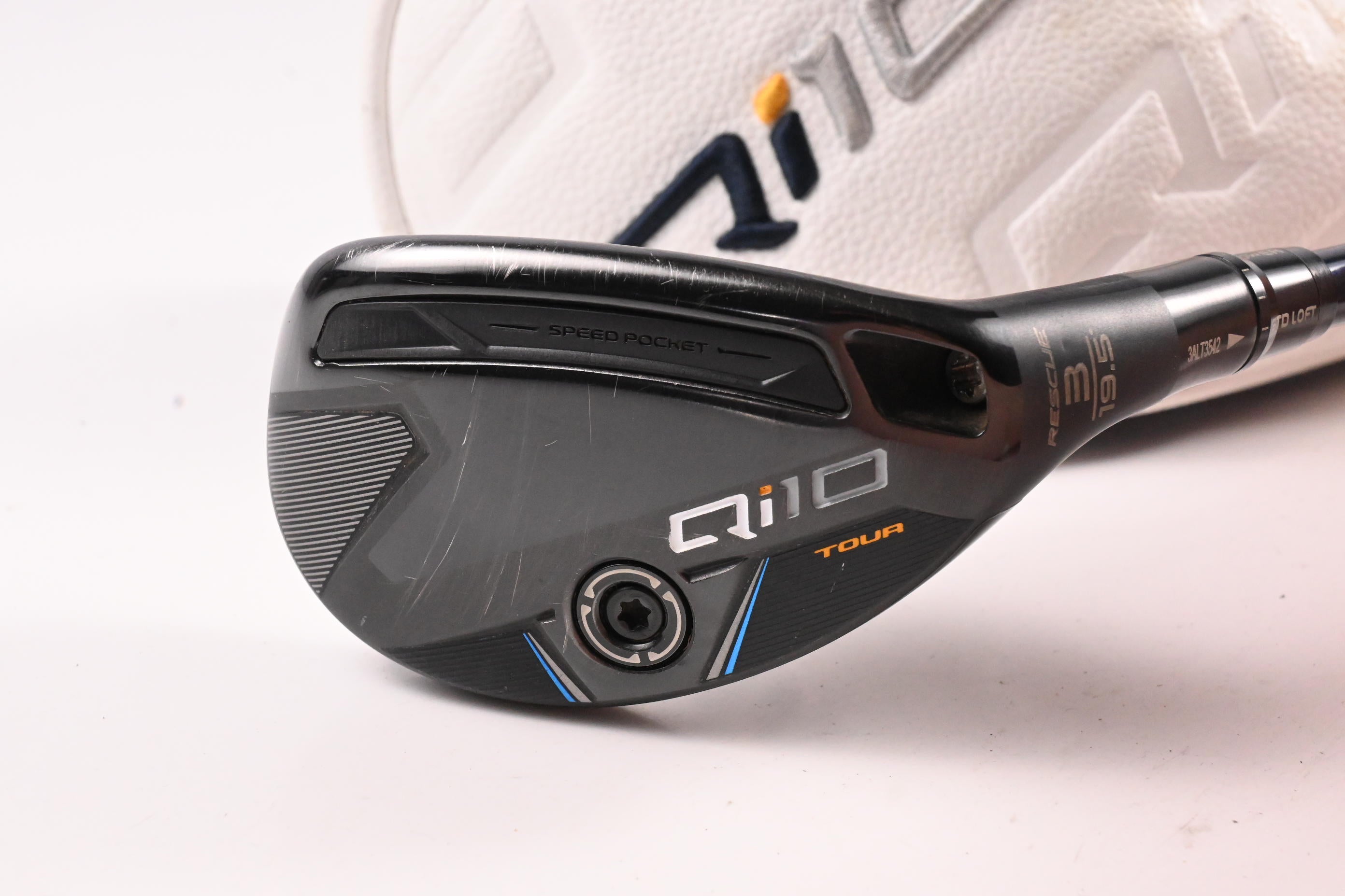 Taylormade Qi10 Tour #3 Hybrid / 19.5 Degree / X-Flex Ventus Velocore Blue 8