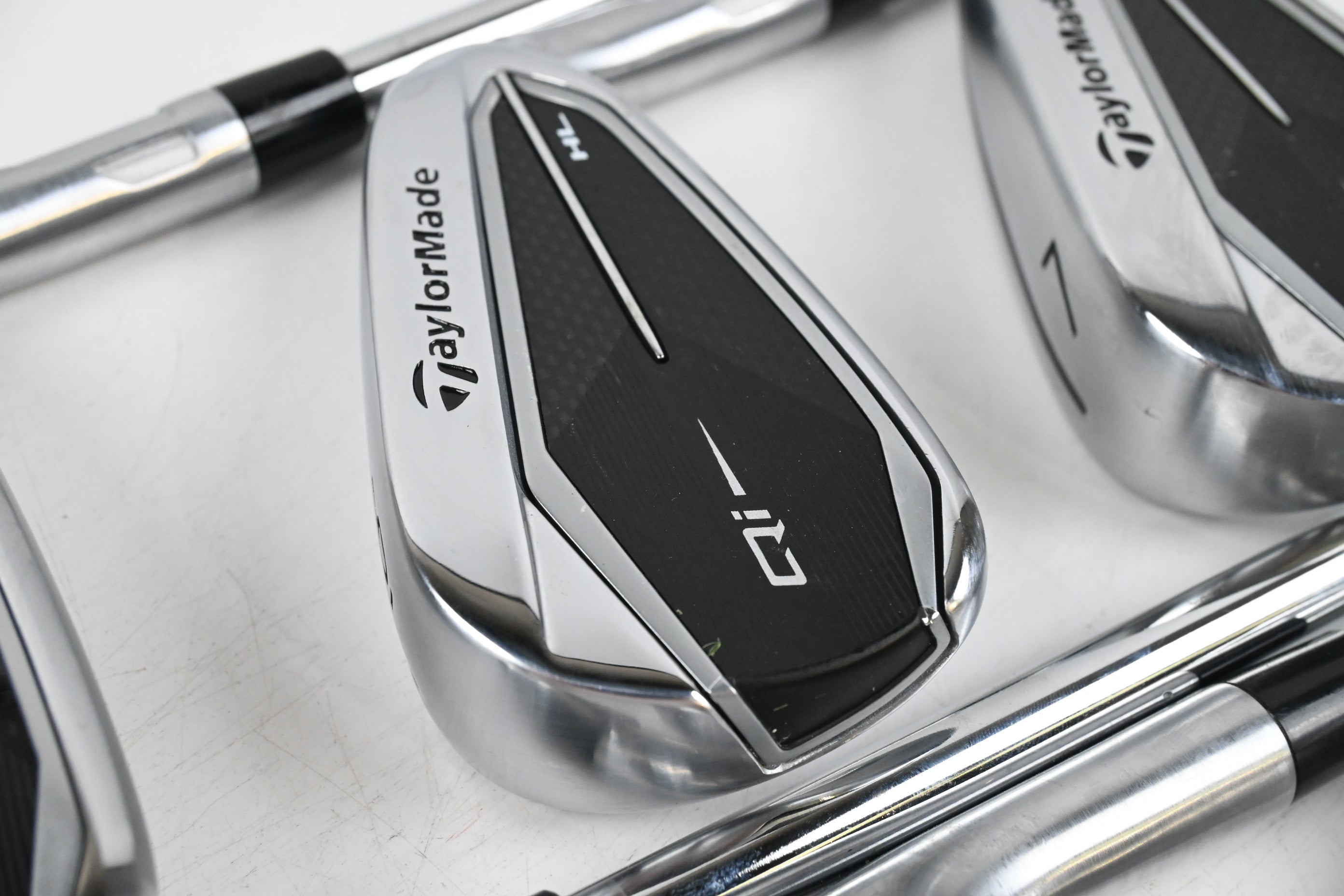 Taylormade Qi HL Irons / 5-PW / Regular Flex KBS MAX Lite Shafts