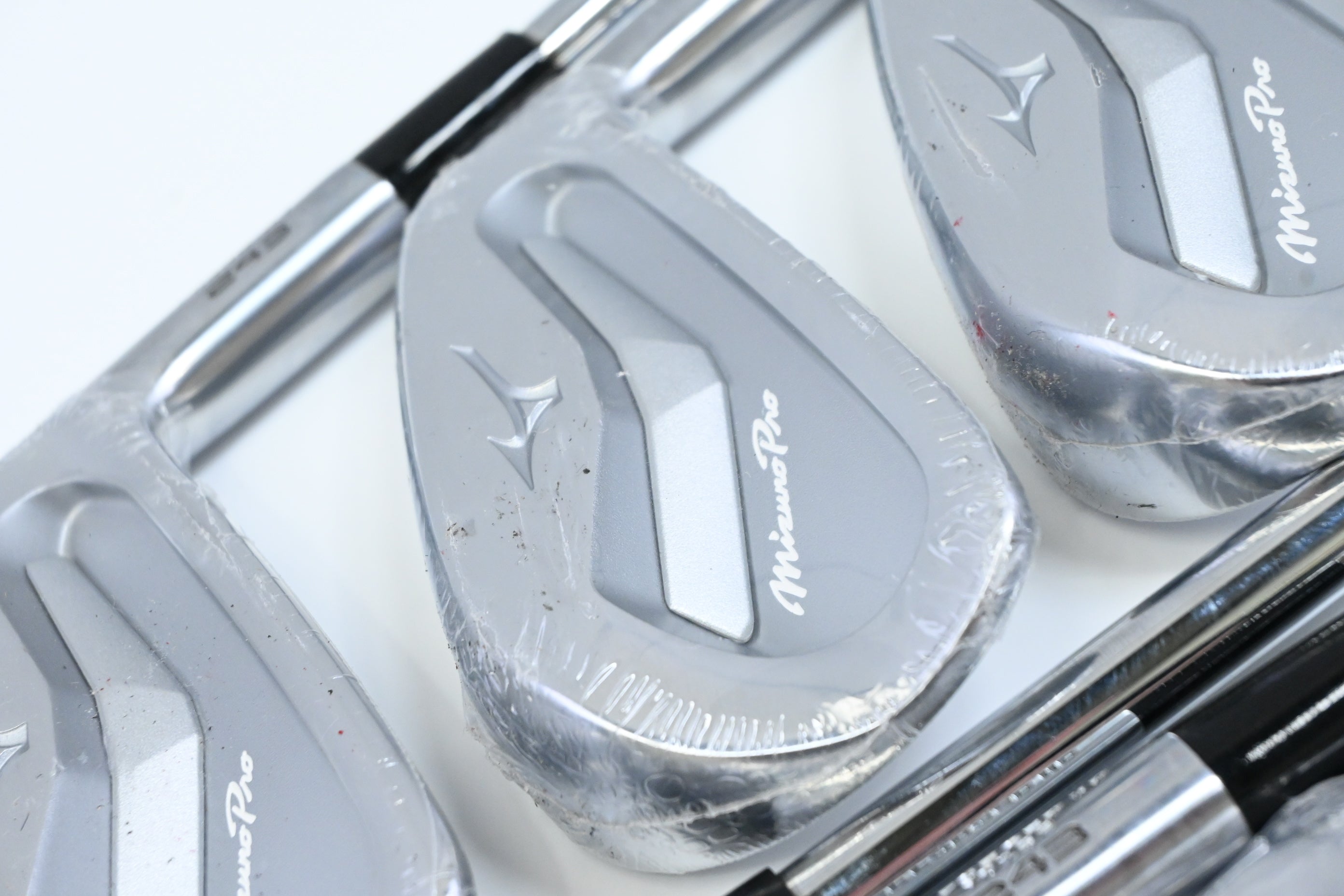 Mizuno Pro 243 Irons / 4-PW / Stiff Flex Dynamic Gold 115 S300 Shafts
