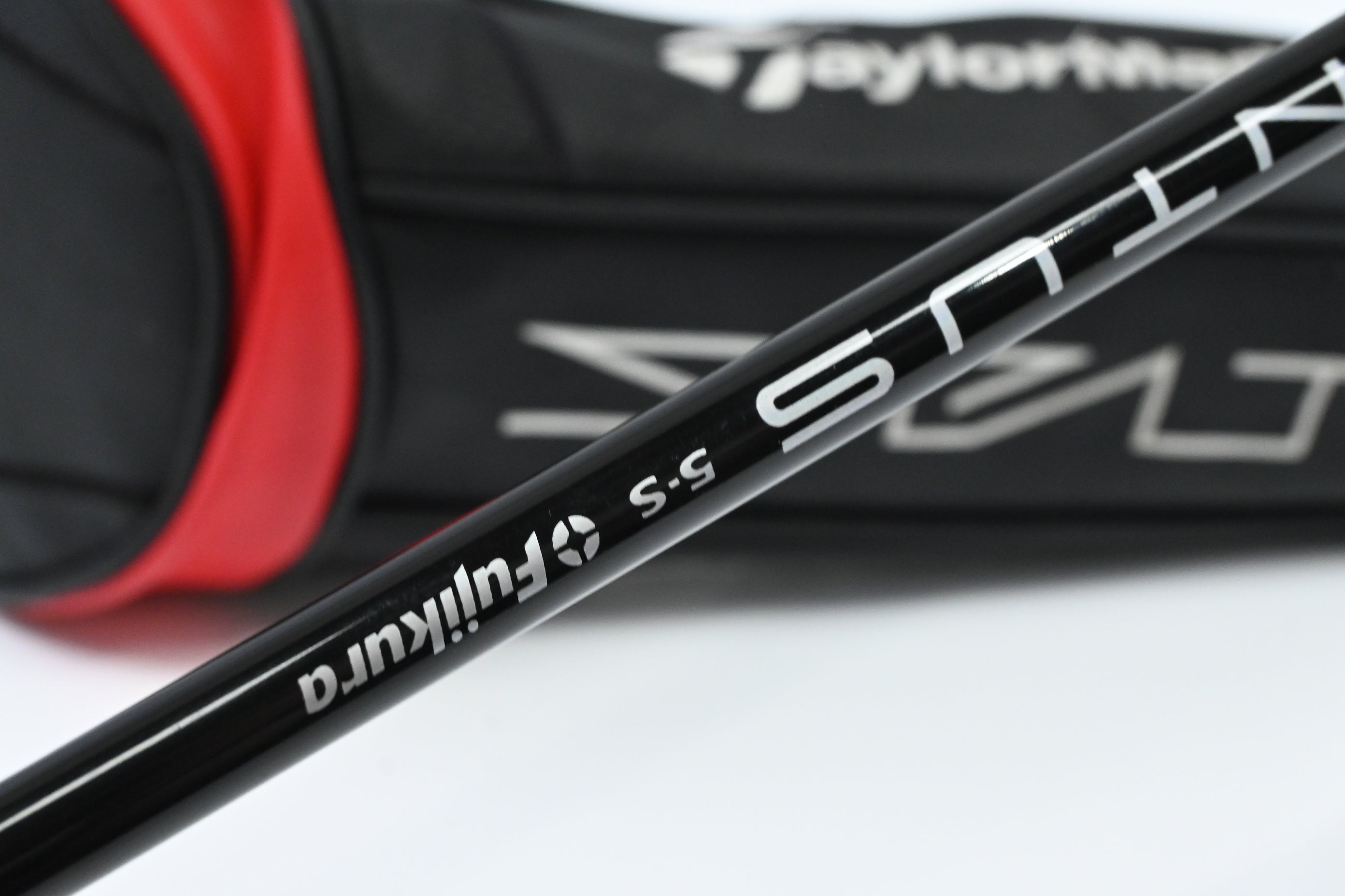 Taylormade Stealth Driver / 9 Degree / Stiff Flex Fujikura Ventus Red 5 Shaft