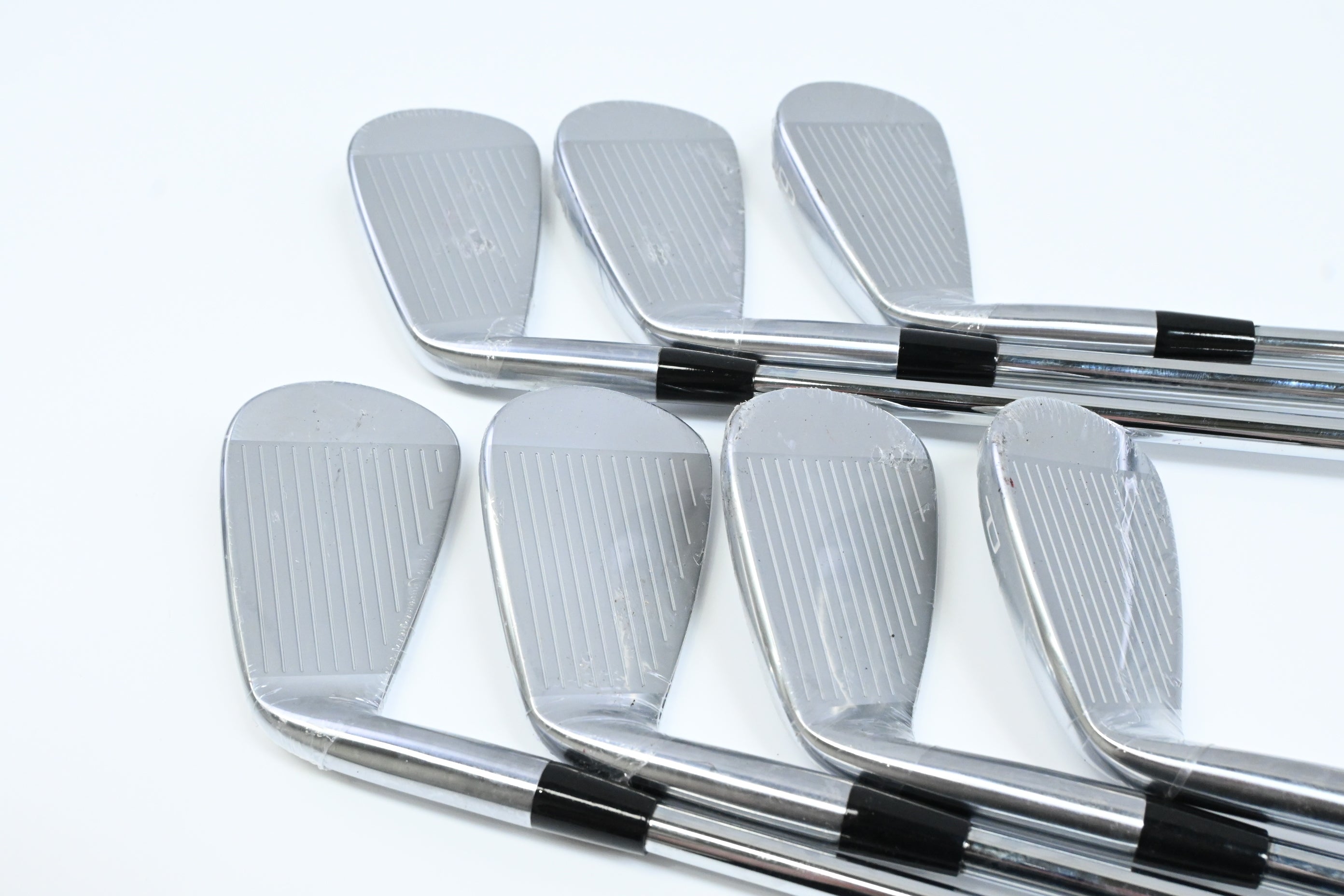 Mizuno Pro 243 Irons / 4-PW / Stiff Flex Dynamic Gold 115 S300 Shafts