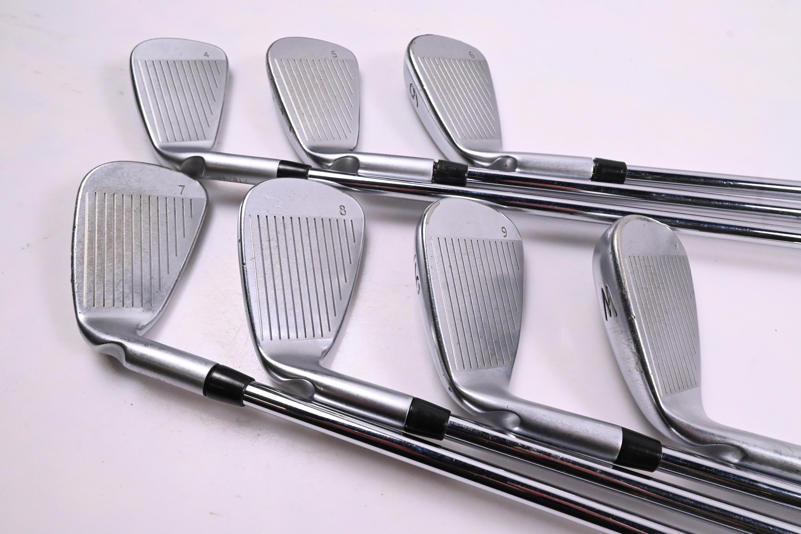 Ping i20 Irons / 4-PW / Black Dot / Regular Flex Ping CFS Steel Shafts