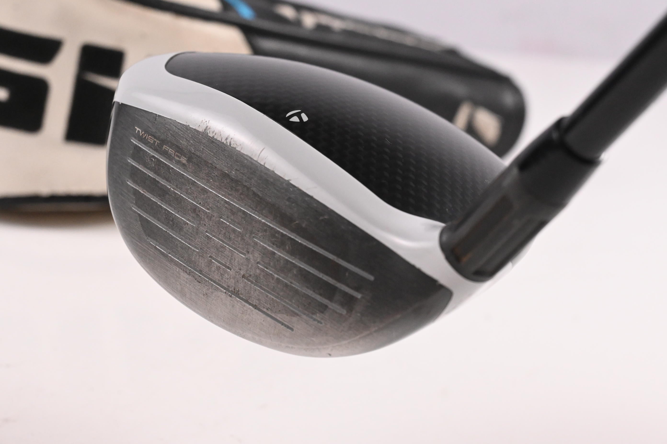 Taylormade SIM2 Max #3 Wood / 15 Degree / X-Flex Fujikura Atmos Orange 6 Shaft