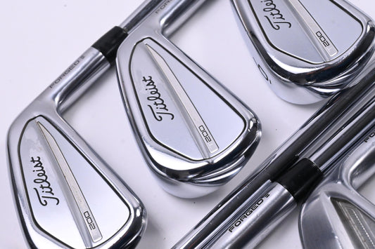 Titleist T100/T200 Combo 2023 Irons / 4-PW / Stiff Flex AMT Tour White S300