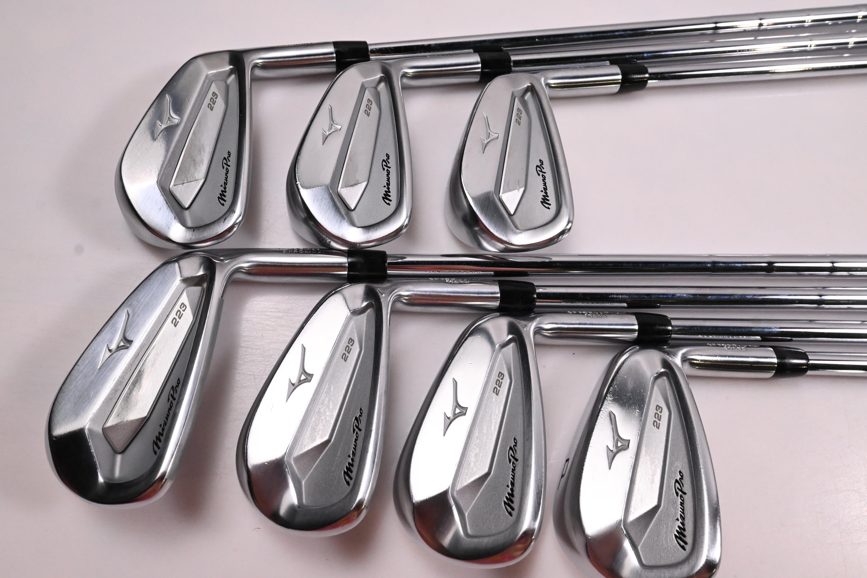 Mizuno Pro 223 Irons / 4-PW / Regular Flex  KBS Tour 110 Shafts