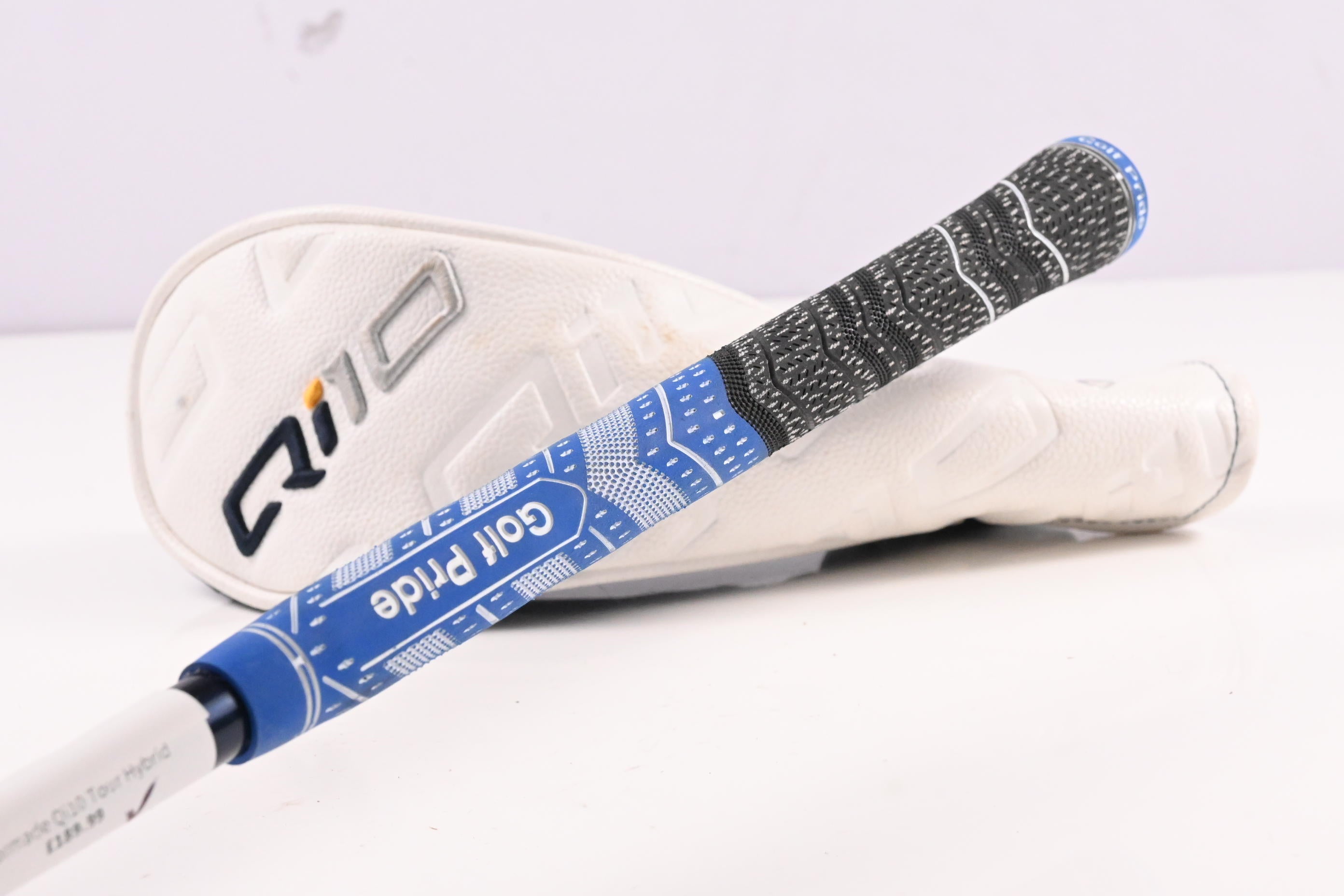 Taylormade Qi10 Tour #3 Hybrid / 19.5 Degree / X-Flex Ventus Velocore Blue 8