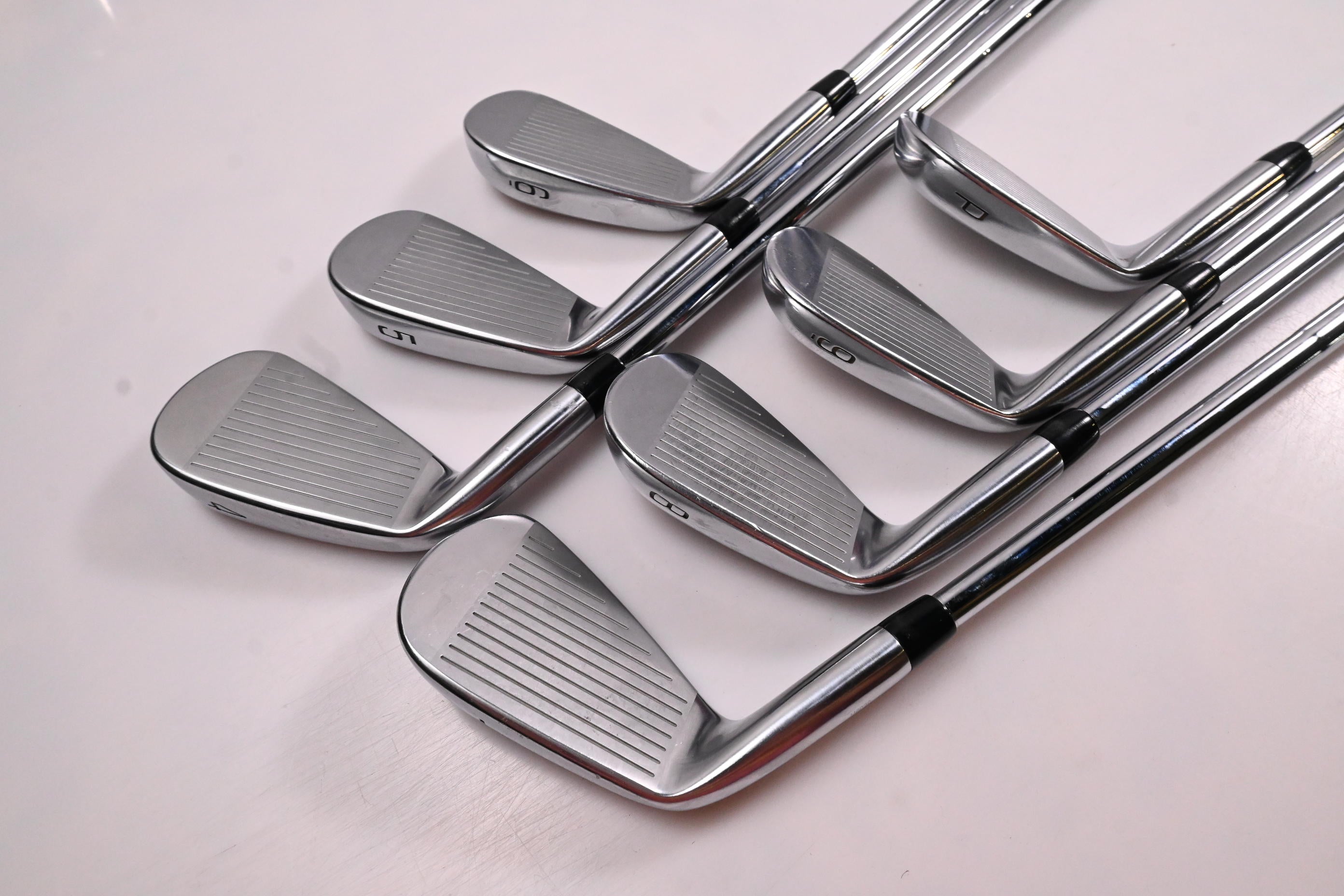 Mizuno Pro 223 Irons / 4-PW / Regular Flex  KBS Tour 110 Shafts