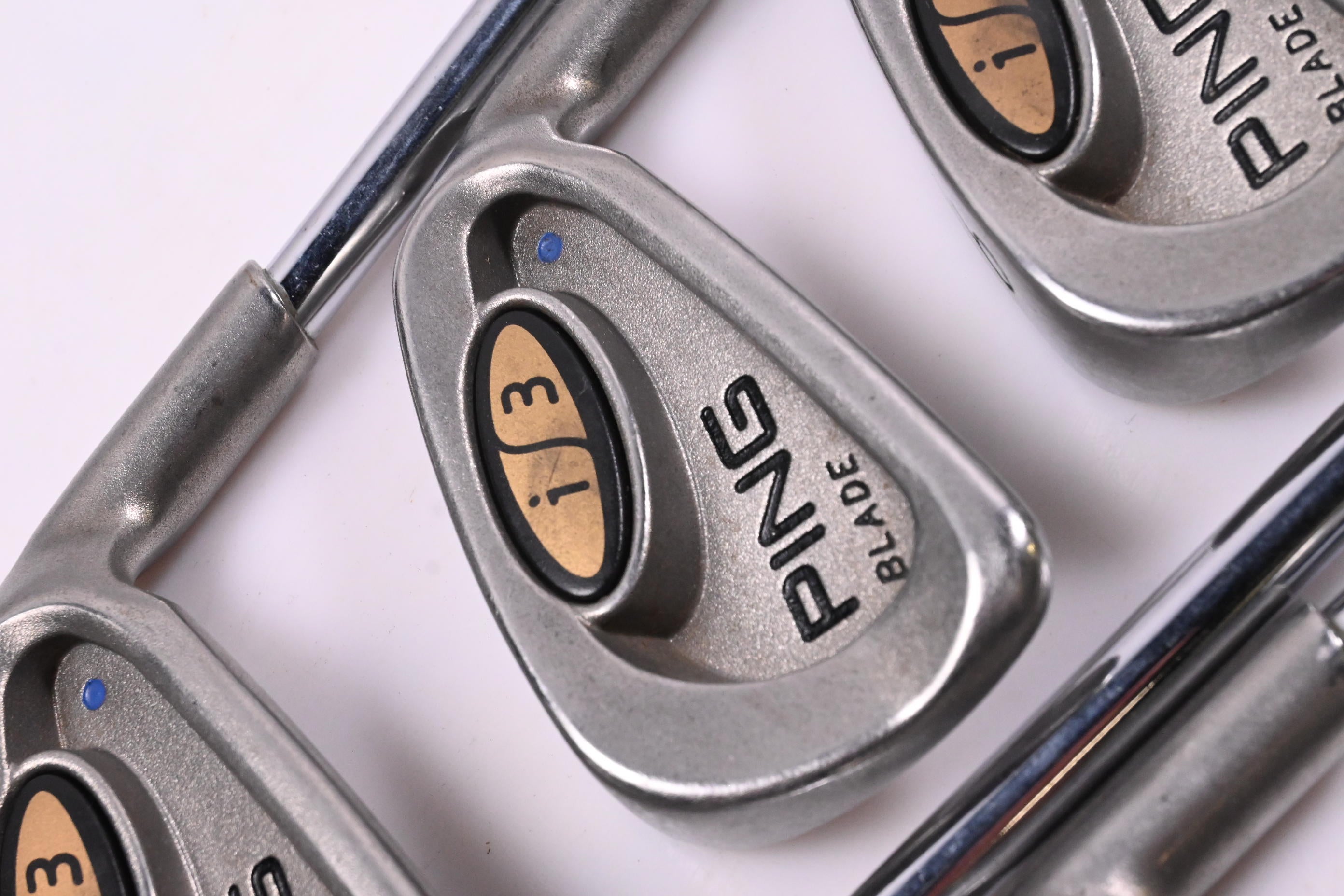 Ping i3 Irons / 4-PW+SW / Blue Dot / Stiff Flex Ping Cushin JZ Red Shafts