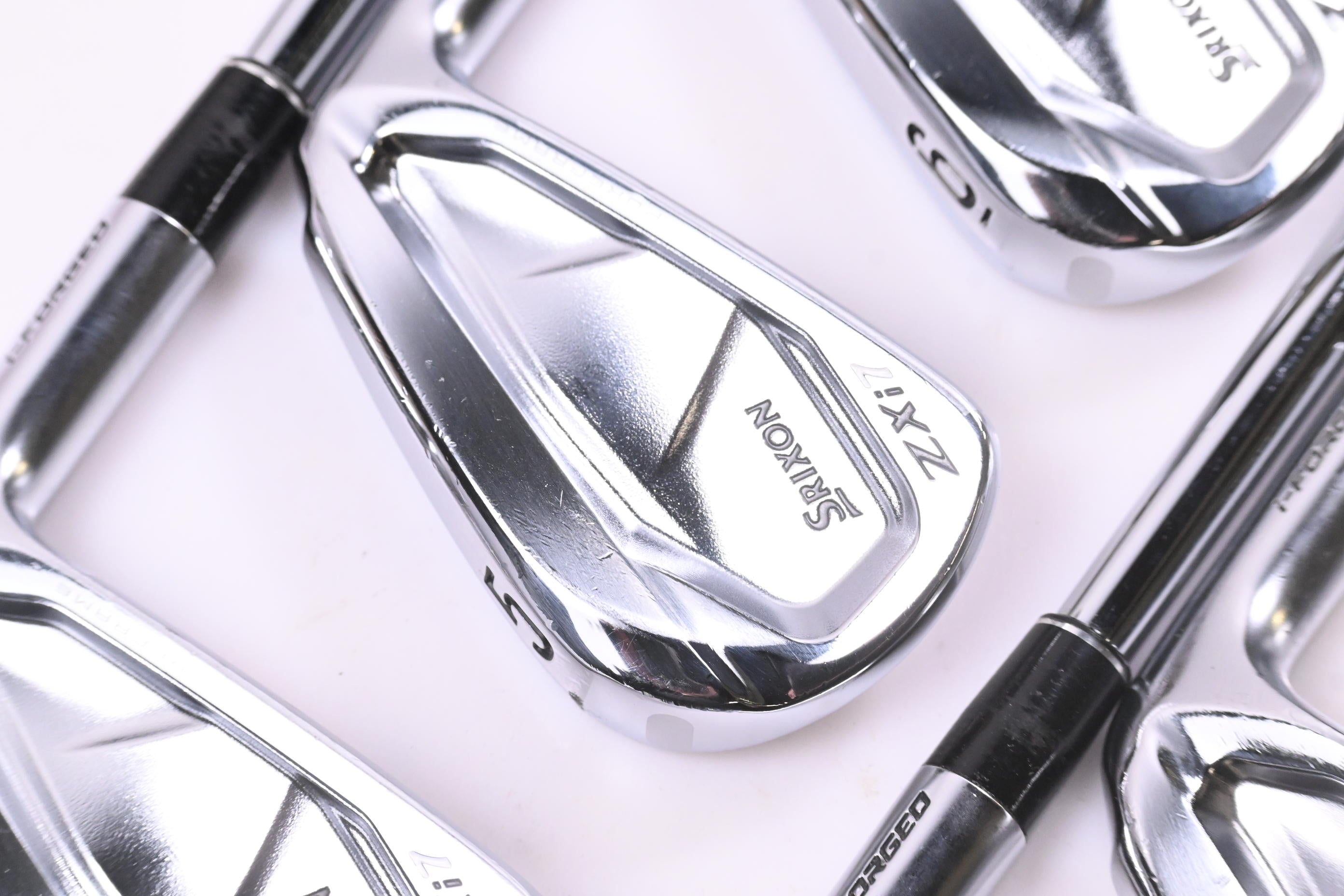 Srixon ZXi7 Irons / 4-9i / X-Flex Dynamic Gold X100 Shafts