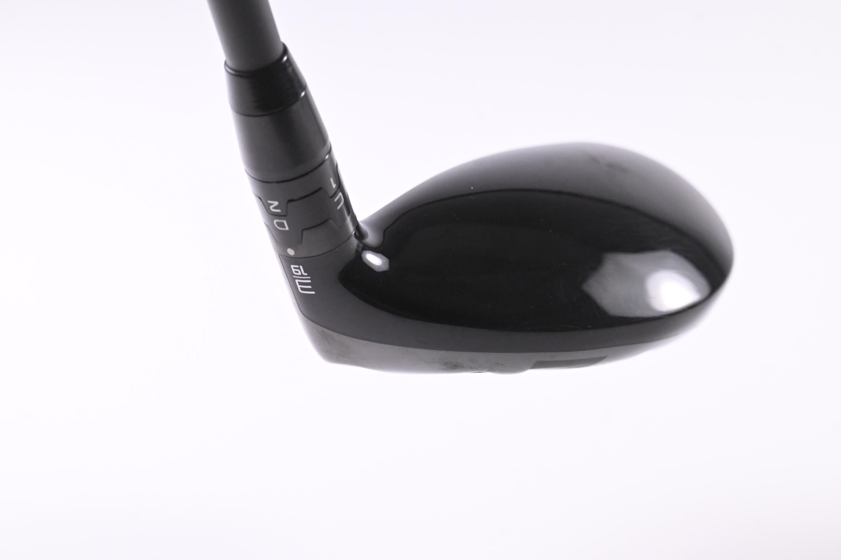 Titleist GT3 #3 Hybrid / 19 Degree / X-Flex HZRDUS GEN5 Black 80 Shaft