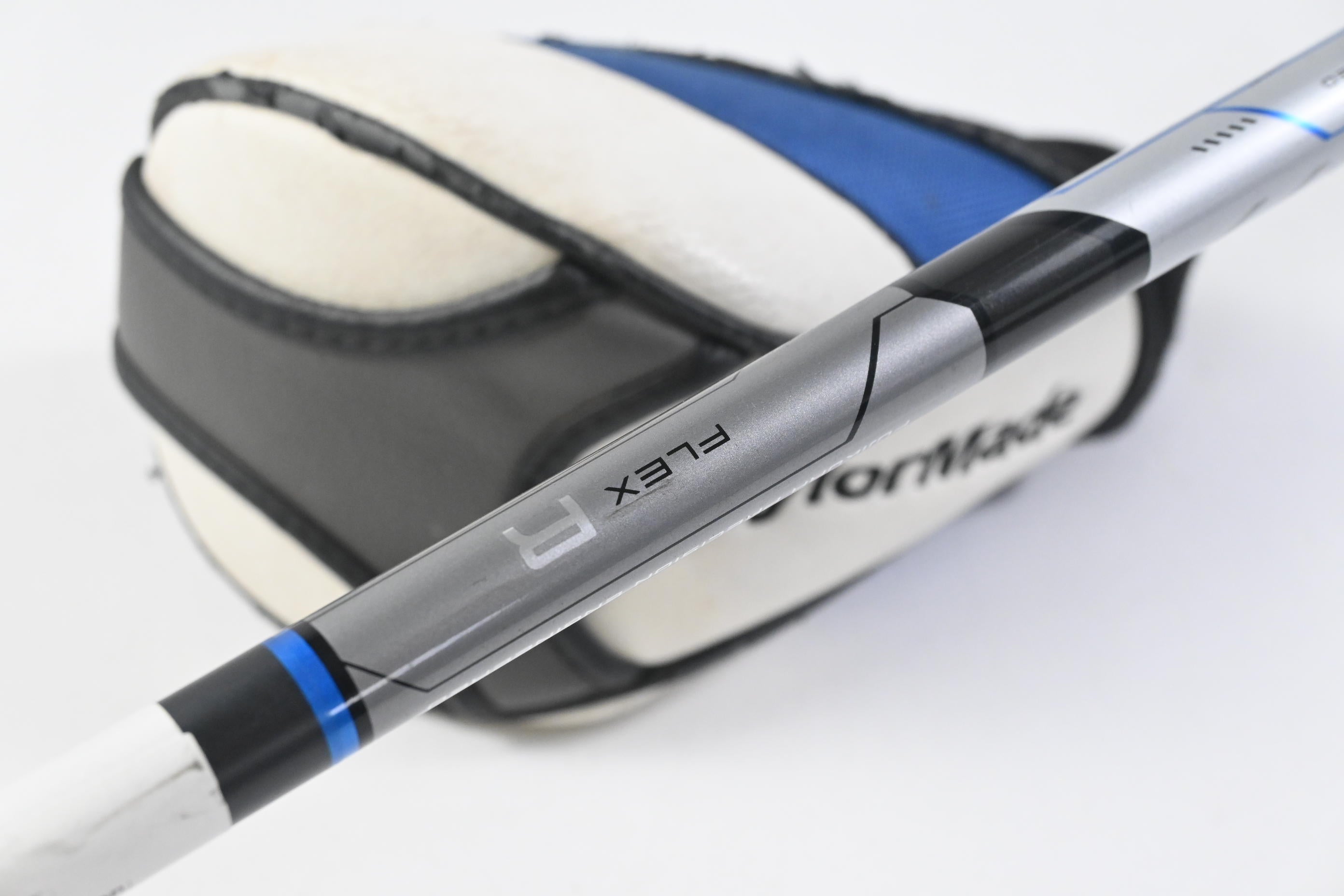 Taylormade SLDR #3 Wood / 17 Degree / Regular Flex Speeder 77 Shaft