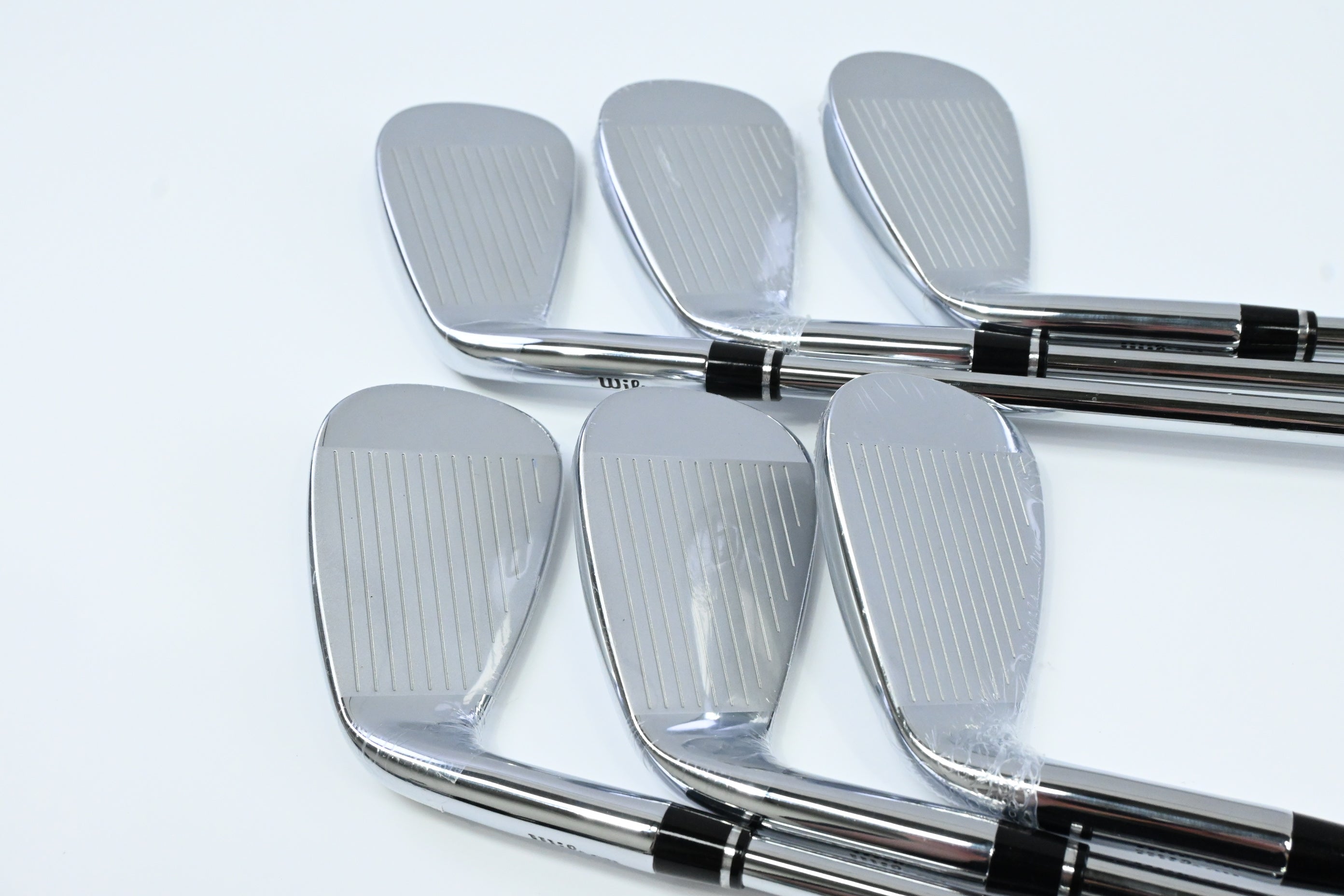 Wilson Dynapower 2026 Forged Irons / 5-PW / Stiff Flex KBS Tour Lite Shafts