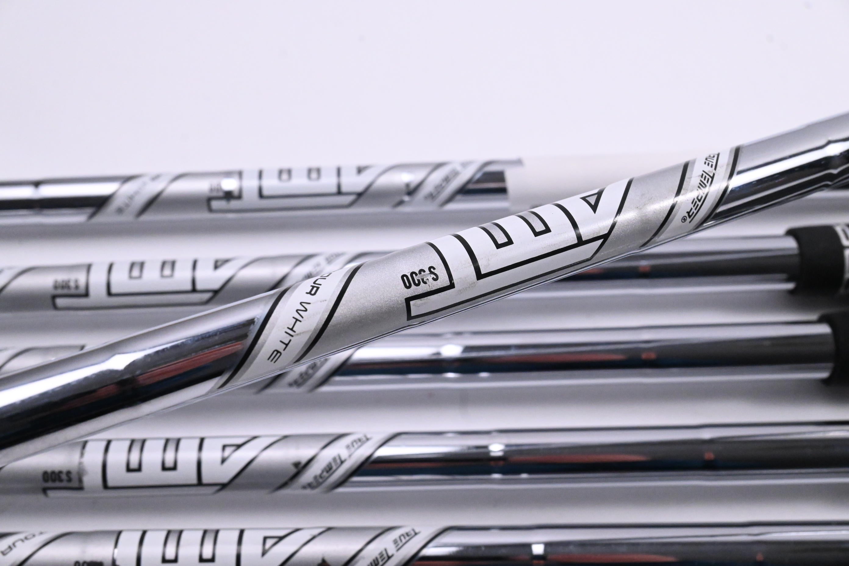 Titleist T100/T200 Combo 2023 Irons / 4-PW / Stiff Flex AMT Tour White S300