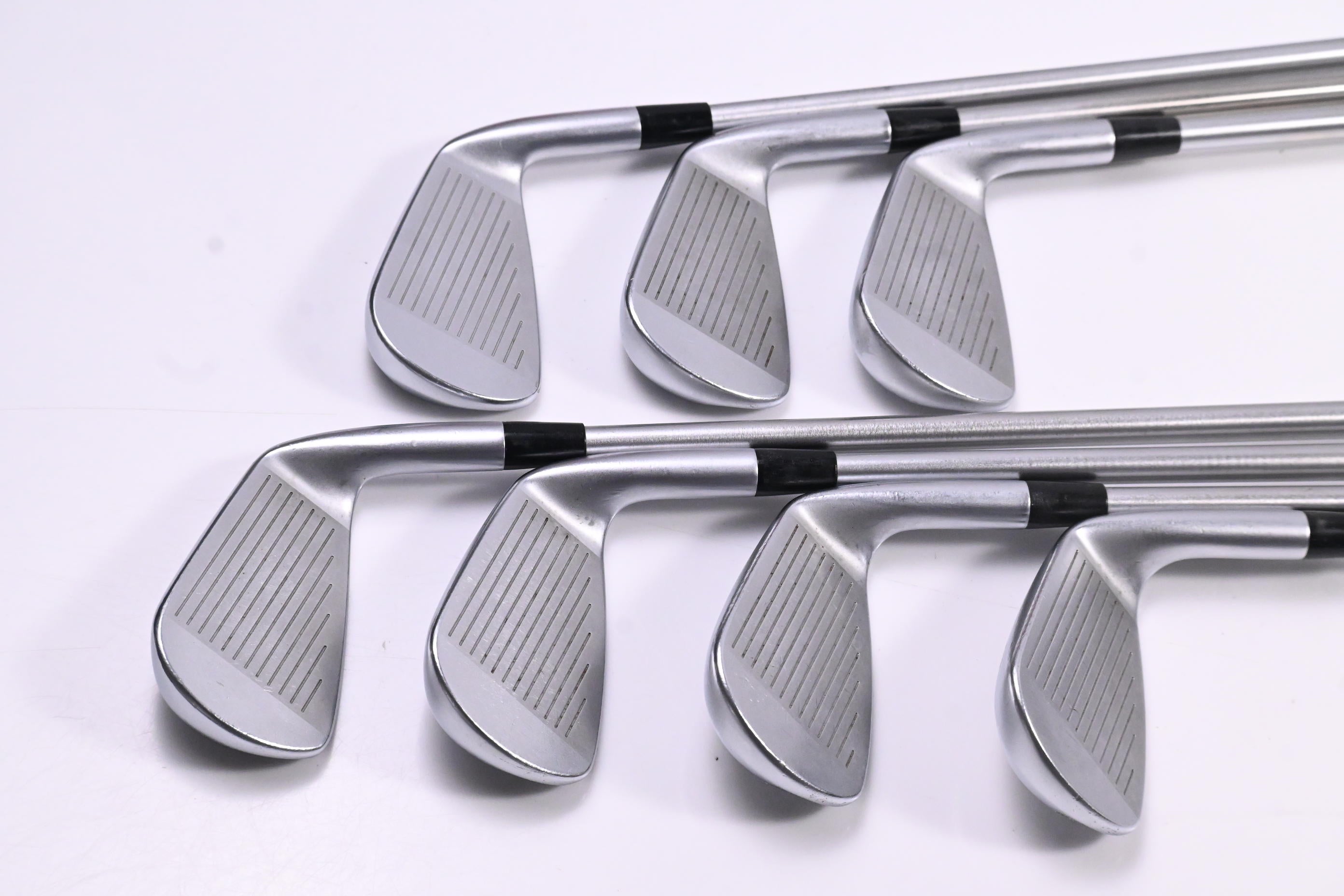 Left Hand Mizuno JPX 900 Forged Irons / 4-PW / X-Flex KBS Tour C-Taper Lite 115