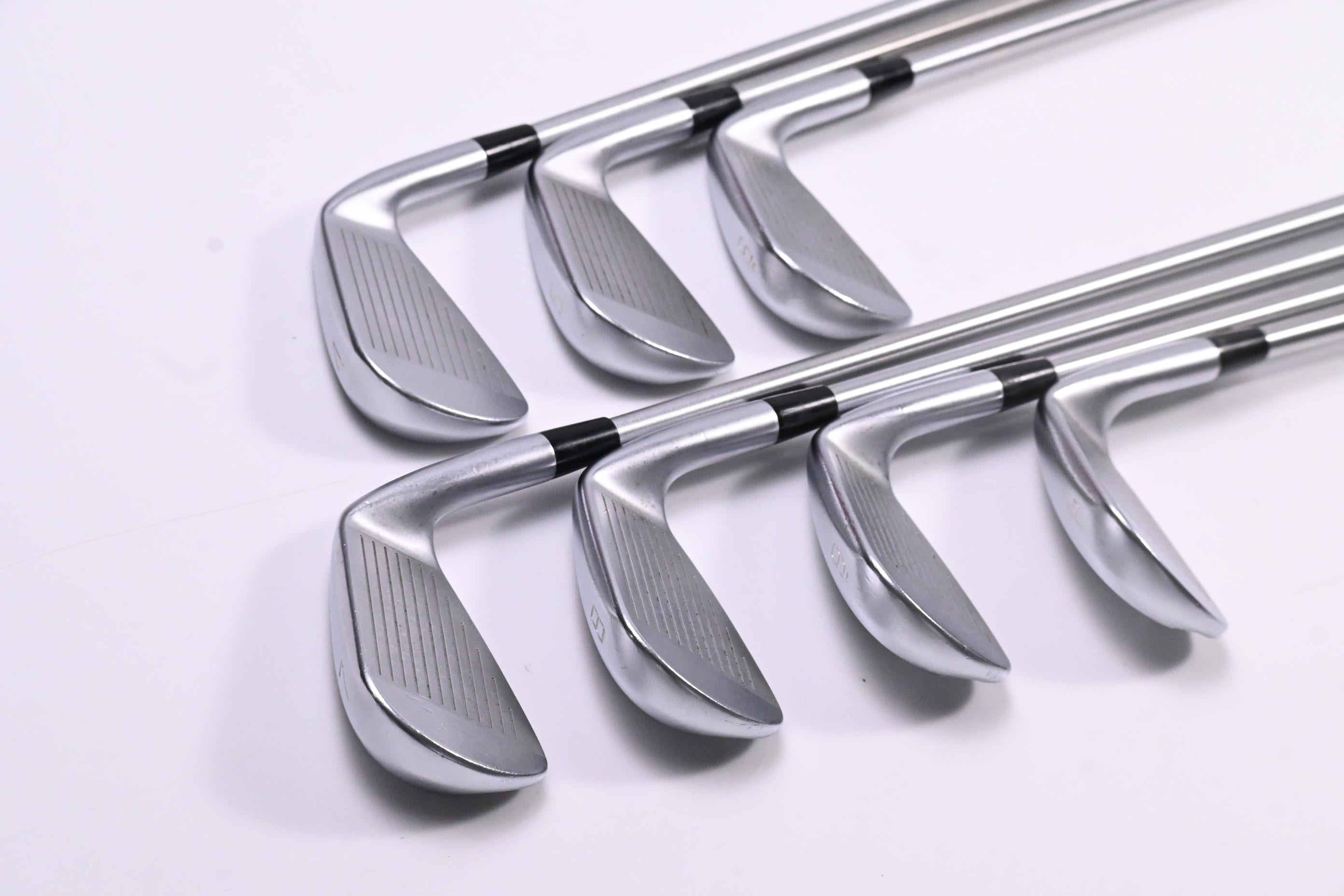 Left Hand Mizuno JPX 900 Forged Irons / 4-PW / X-Flex KBS Tour C-Taper Lite 115