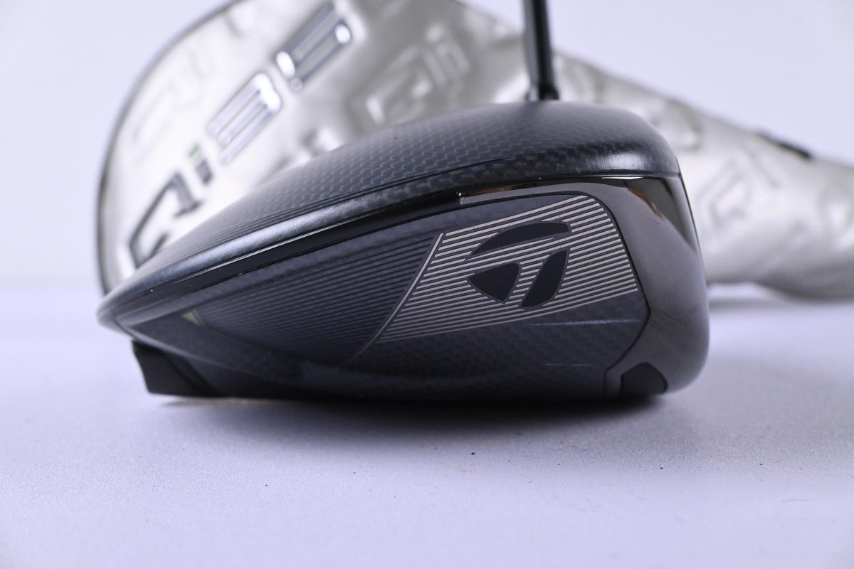 Taylormade Qi35 Driver / 10.5 Degree / Regular Flex Fujikura Ventus Blue 5