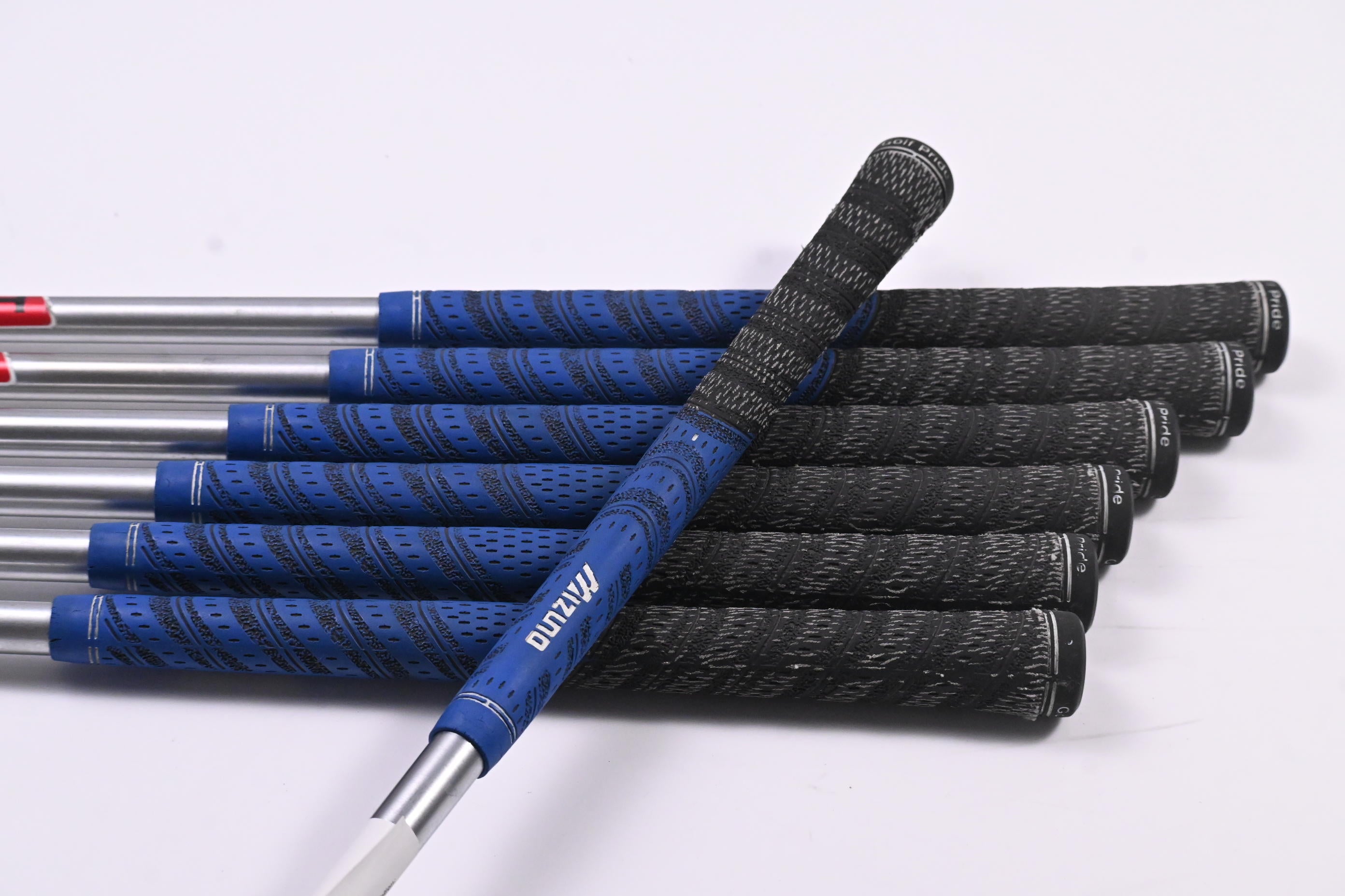 Left Hand Mizuno JPX 900 Forged Irons / 4-PW / X-Flex KBS Tour C-Taper Lite 115