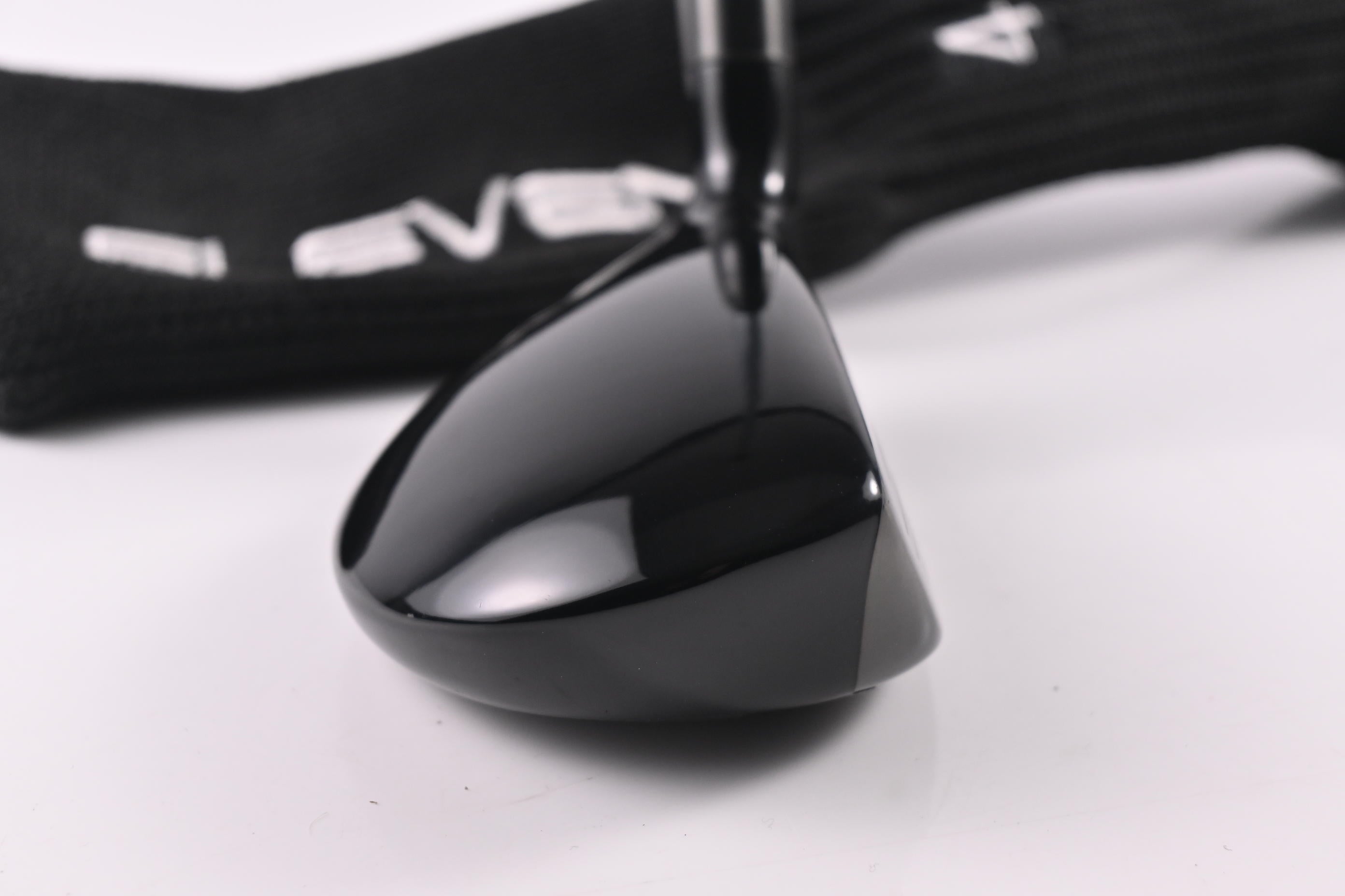 Ladies Eleven #4 Hybrid / 21 Degree / Ladies Flex KBS TGI 50 Shaft