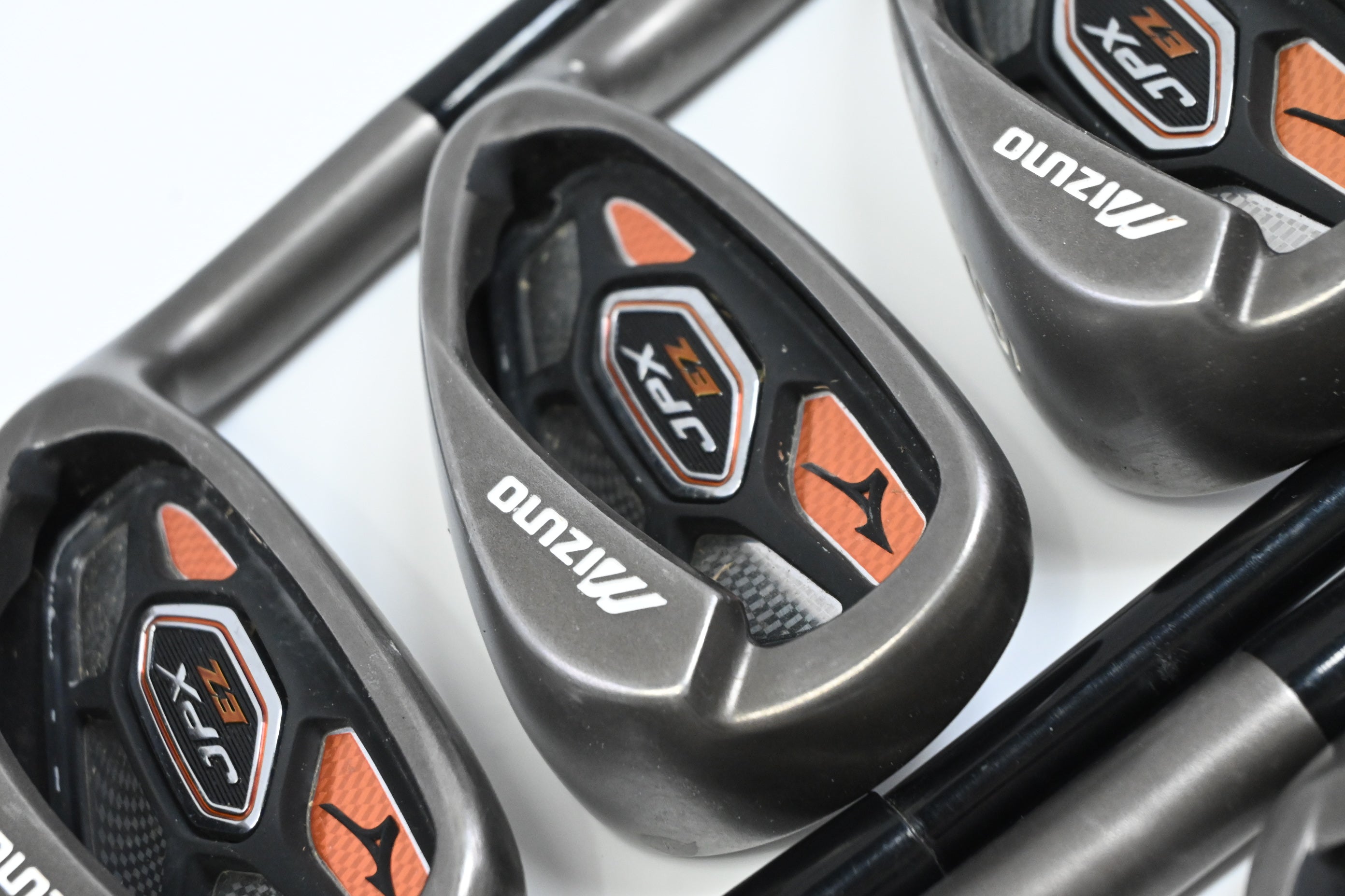 Mizuno JPX EZ 2013 Irons / 4-PW / Regular Flex Mizuno Orochi 65 Shafts
