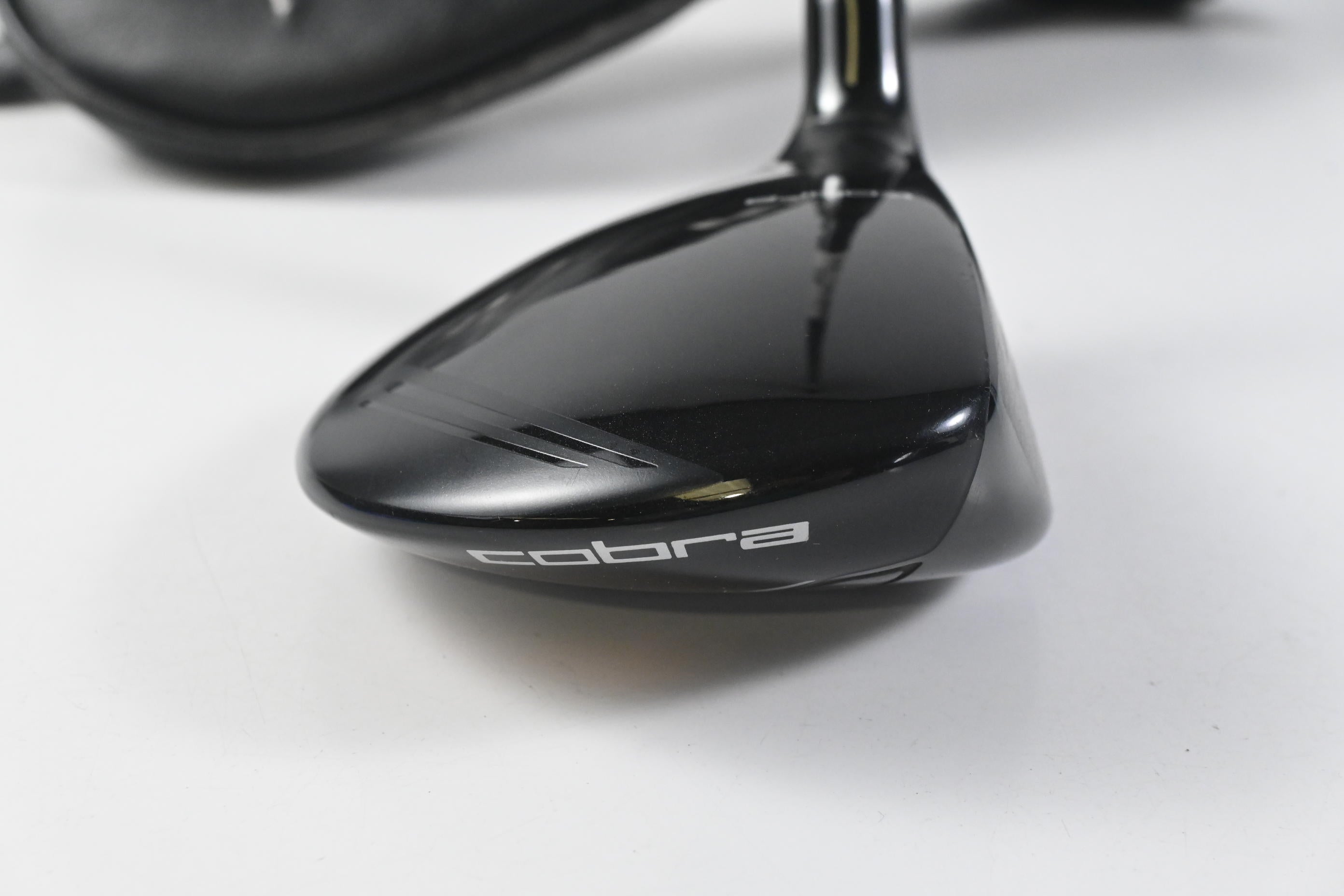 Cobra King F7 #5-6 Wood / 17-20 Degree / Regular Flex Fujikura Pro 65 Shaft