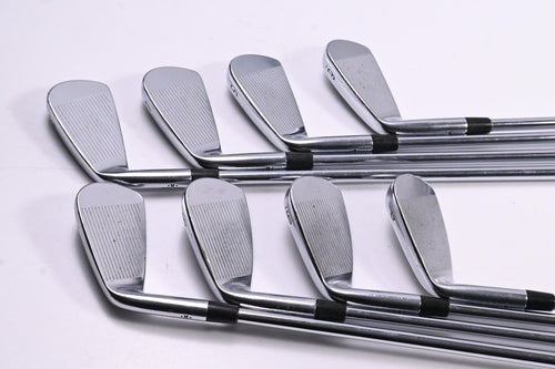 Callaway RAZR X Forged Iron / 3-PW / Regular Flex Project X Shafts