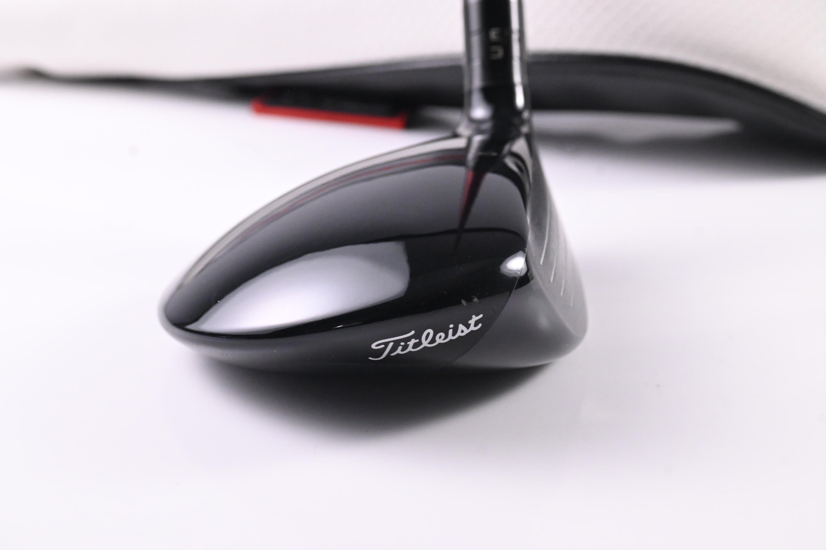 Titleist GT2 #3 Wood / 16.5 Degree / Regular Flex Ventus Velocore+ Red 6 Shaft