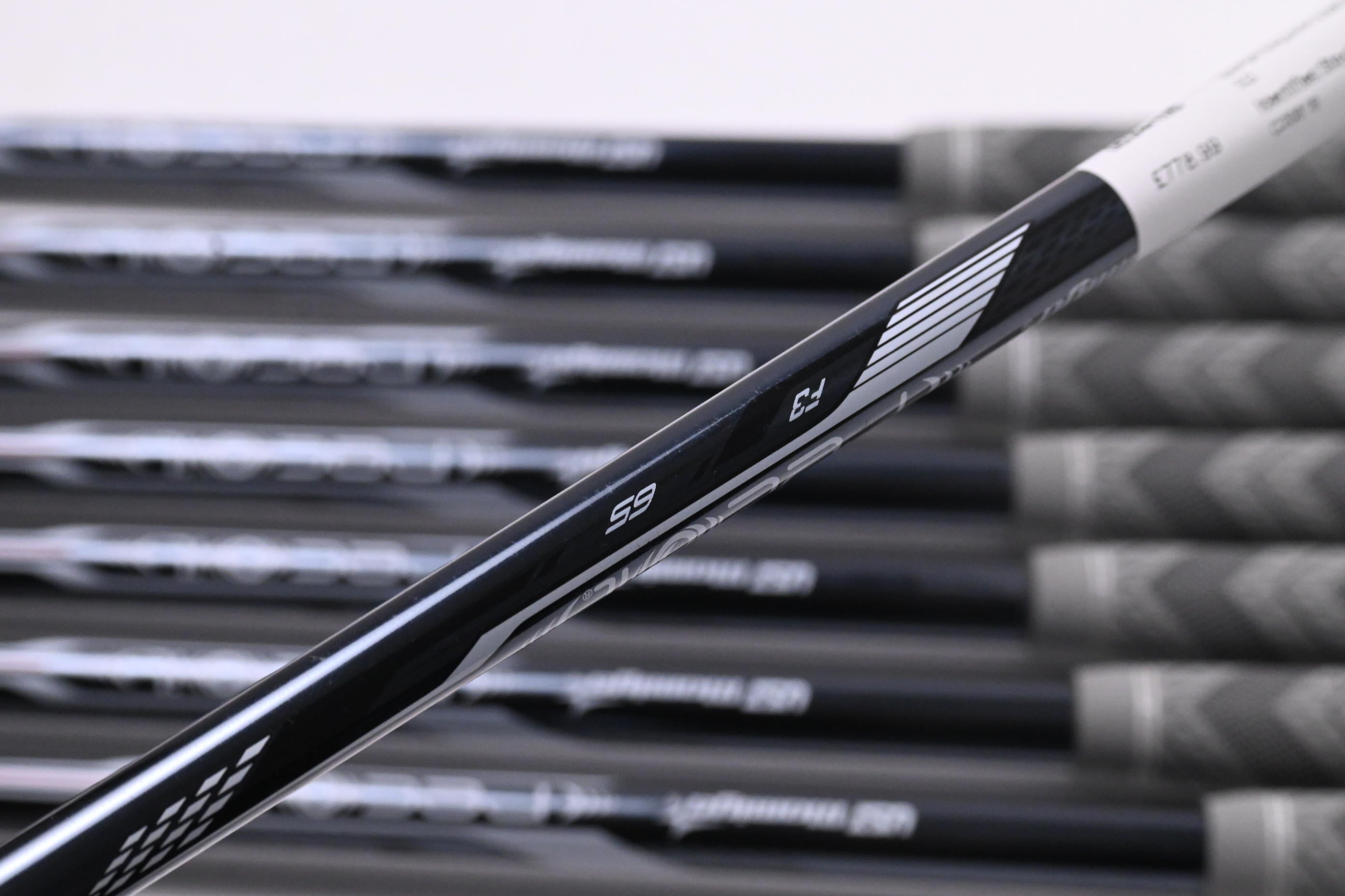 Callaway Big Bertha 2023 Irons / 6-PW+AW+GW+SW / Regular Flex Recoil DART 65