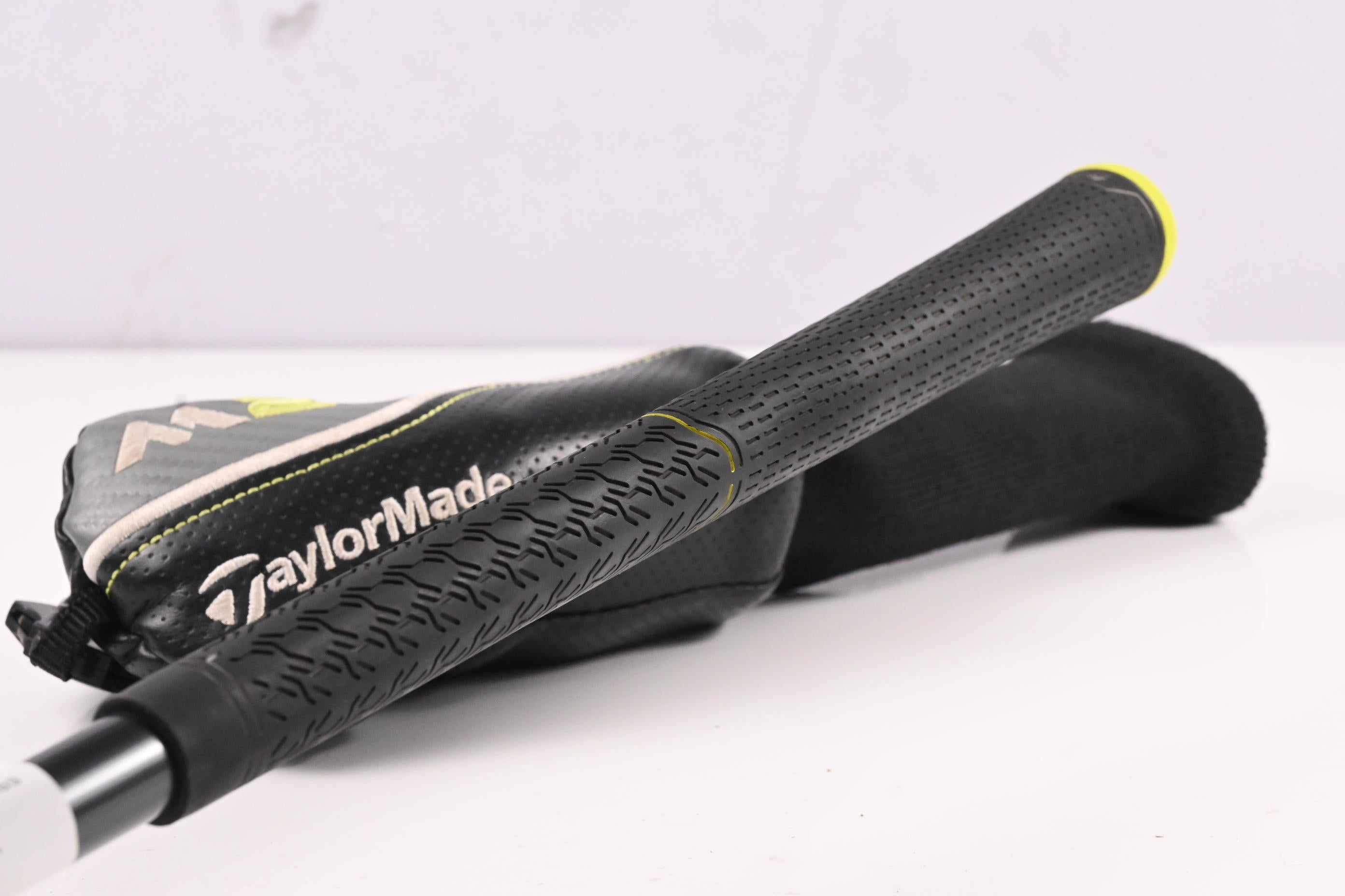 Taylormade M2 2017 #4 Hybrid / 22 Degree / Regular Flex Taylormade Reax 65 Shaft