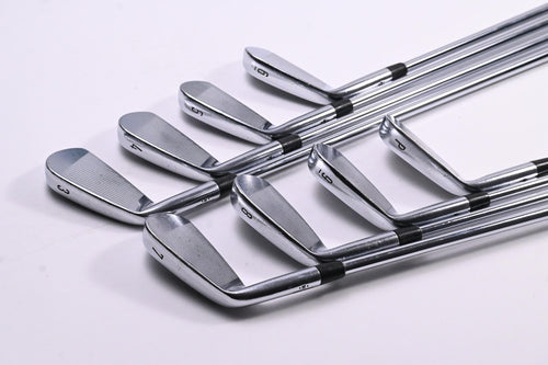 Callaway RAZR X Forged Iron / 3-PW / Regular Flex Project X Shafts