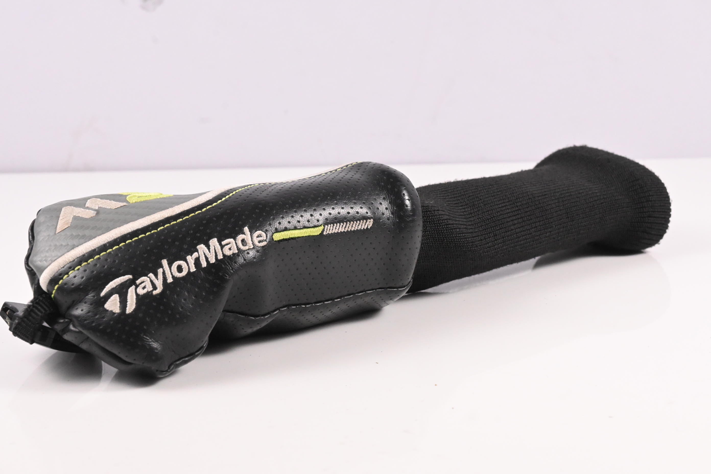 Taylormade M2 2017 #4 Hybrid / 22 Degree / Regular Flex Taylormade Reax 65 Shaft