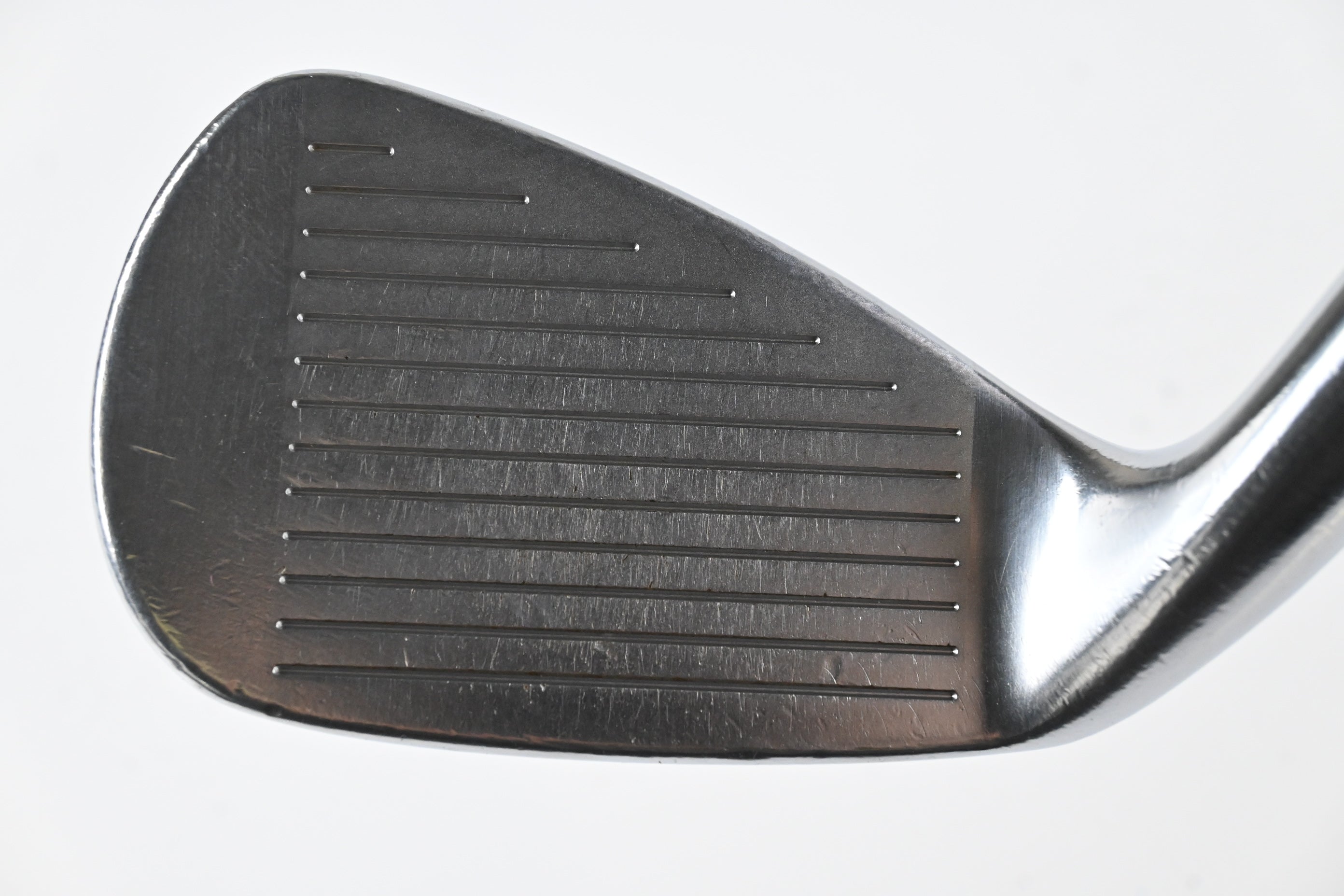 Titleist 714 AP1 #9 Iron / Stiff Flex Dynamic Gold Shaft