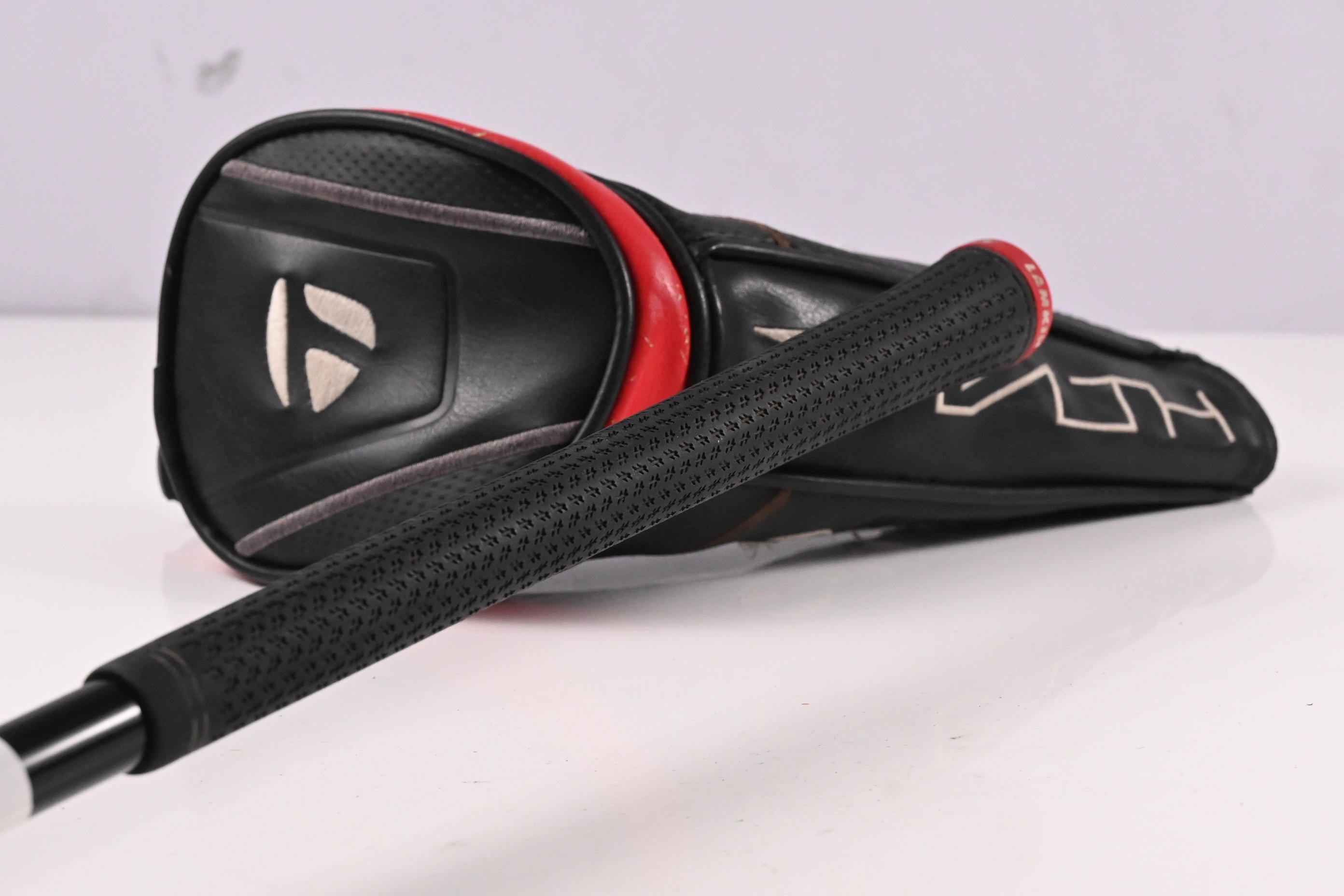 Taylormade Stealth #5 Wood / 18 Degree / Regular Flex Fujikura Ventus Red 5