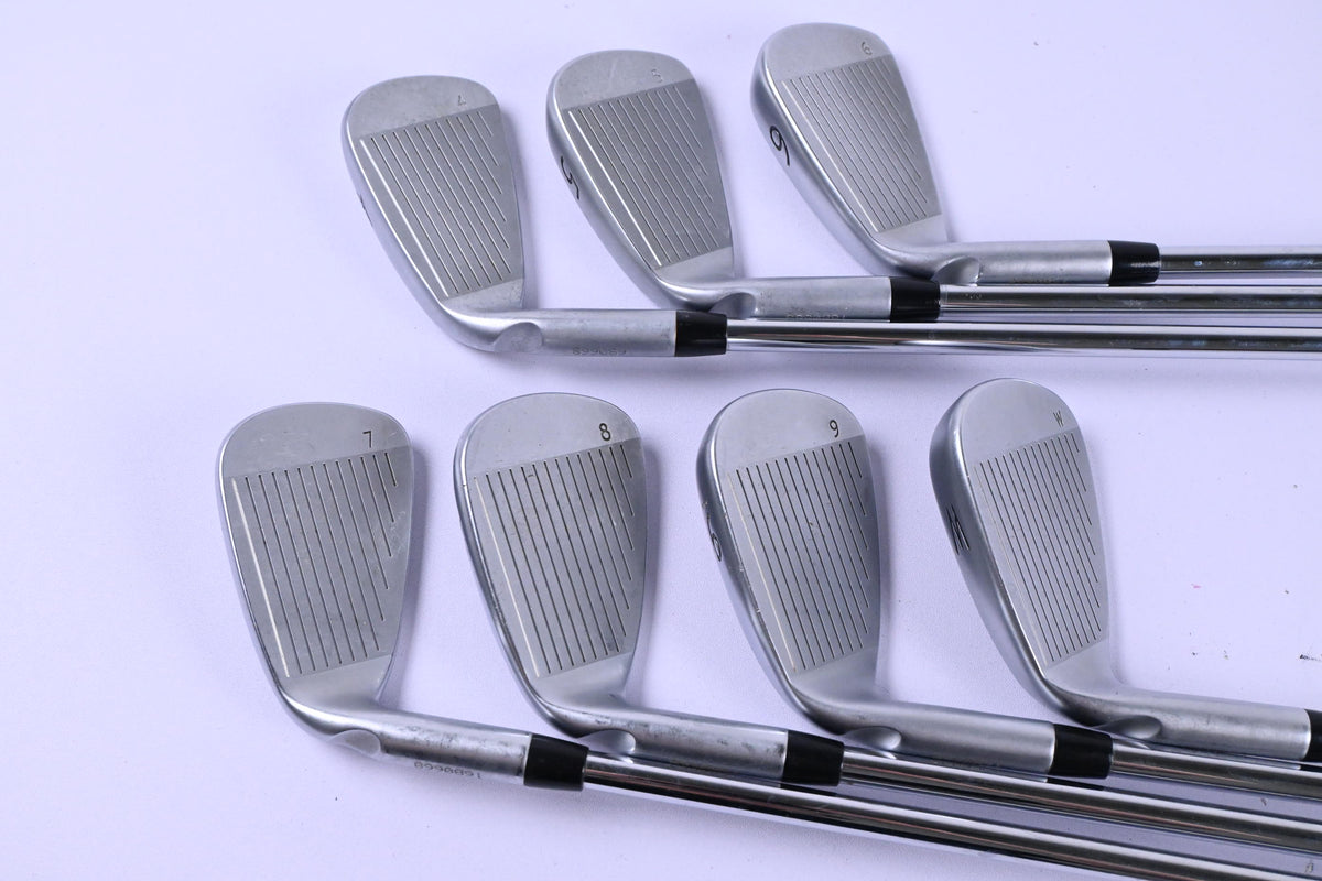 Ping i25 Irons / 4-PW / Black Dot / Regular Flex Ping CFS Shafts