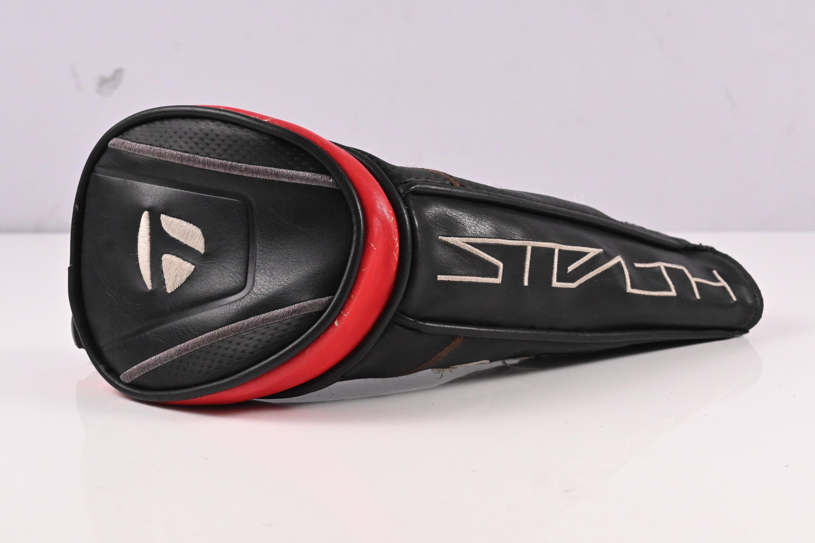Taylormade Stealth #5 Wood / 18 Degree / Regular Flex Fujikura Ventus Red 5