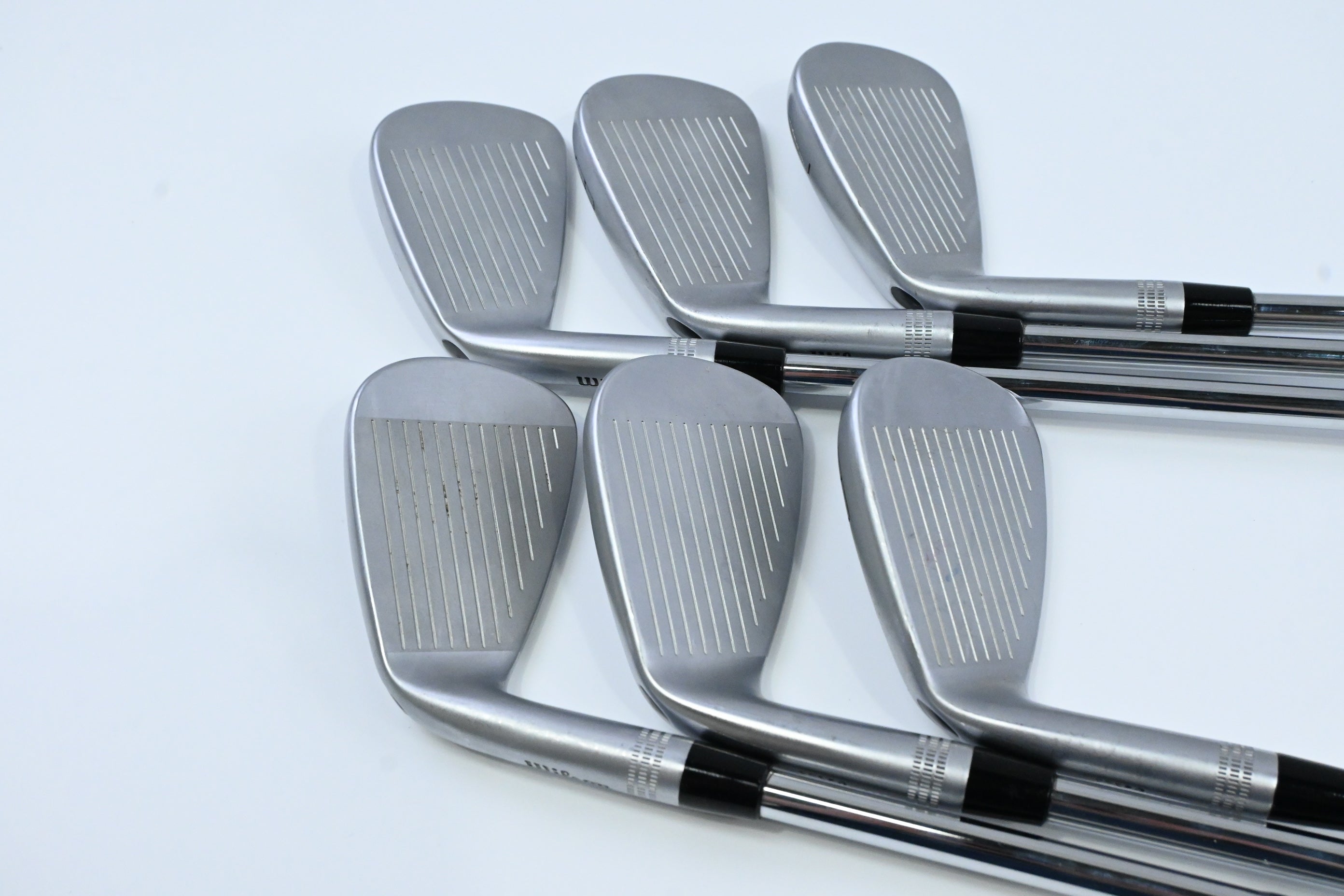 Wilson Staff Model CB 2026 Irons / 5-PW / X-Flex Dynamic Gold Mid 115 X100 Shaft