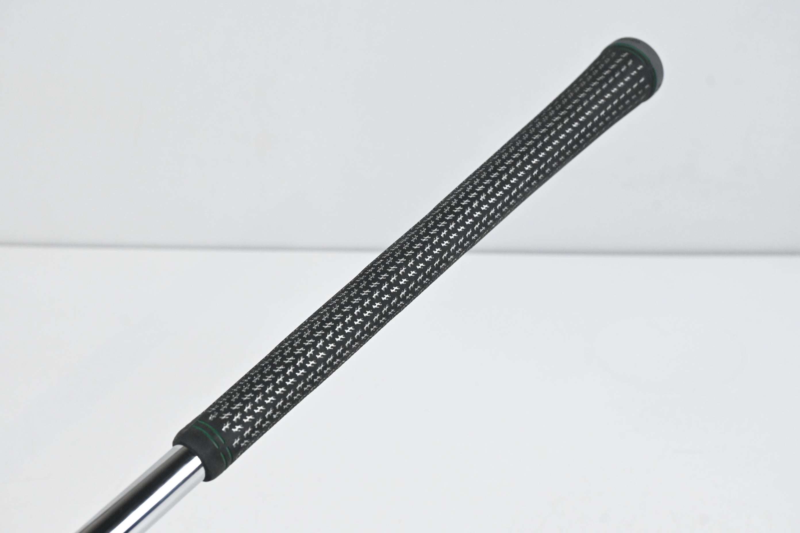 Taylormade Milled Grind 4 TW Raw Sand Wedge / 56 Degree / Wedge Flex Dynamic Gold