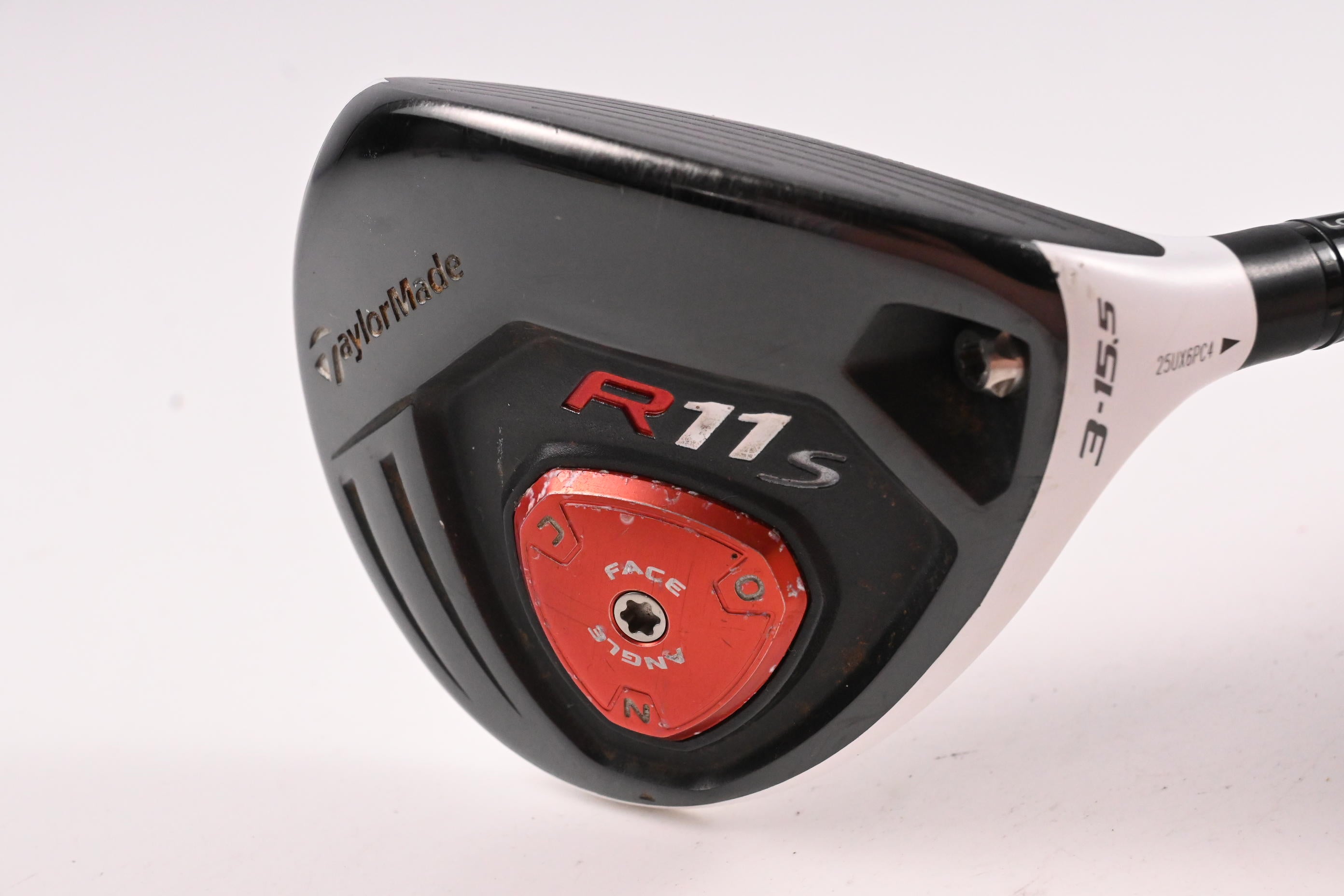 Taylormade R11S #3 Wood / 15.5 Degree / Regular Flex Aldila RIP Phenom 70 Shaft