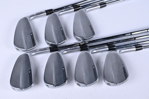 Ping Blueprint T Irons / 4-PW / White Dot / X Flex Dynamic Gold 120 Shafts