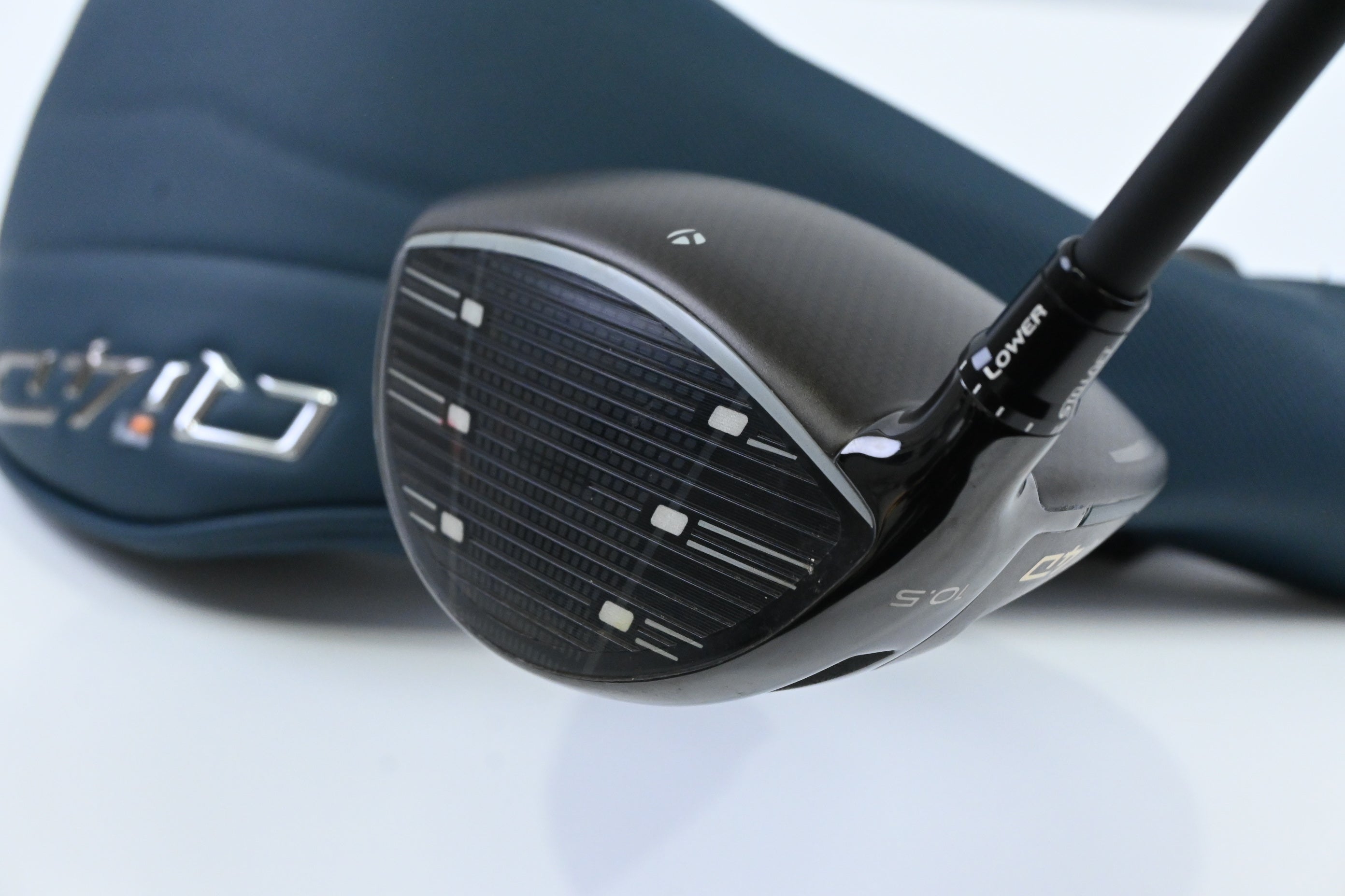 Taylormade Qi4D Driver / 10.5 Degree / Regular Flex Taylormade Reax Red 50 Shaft