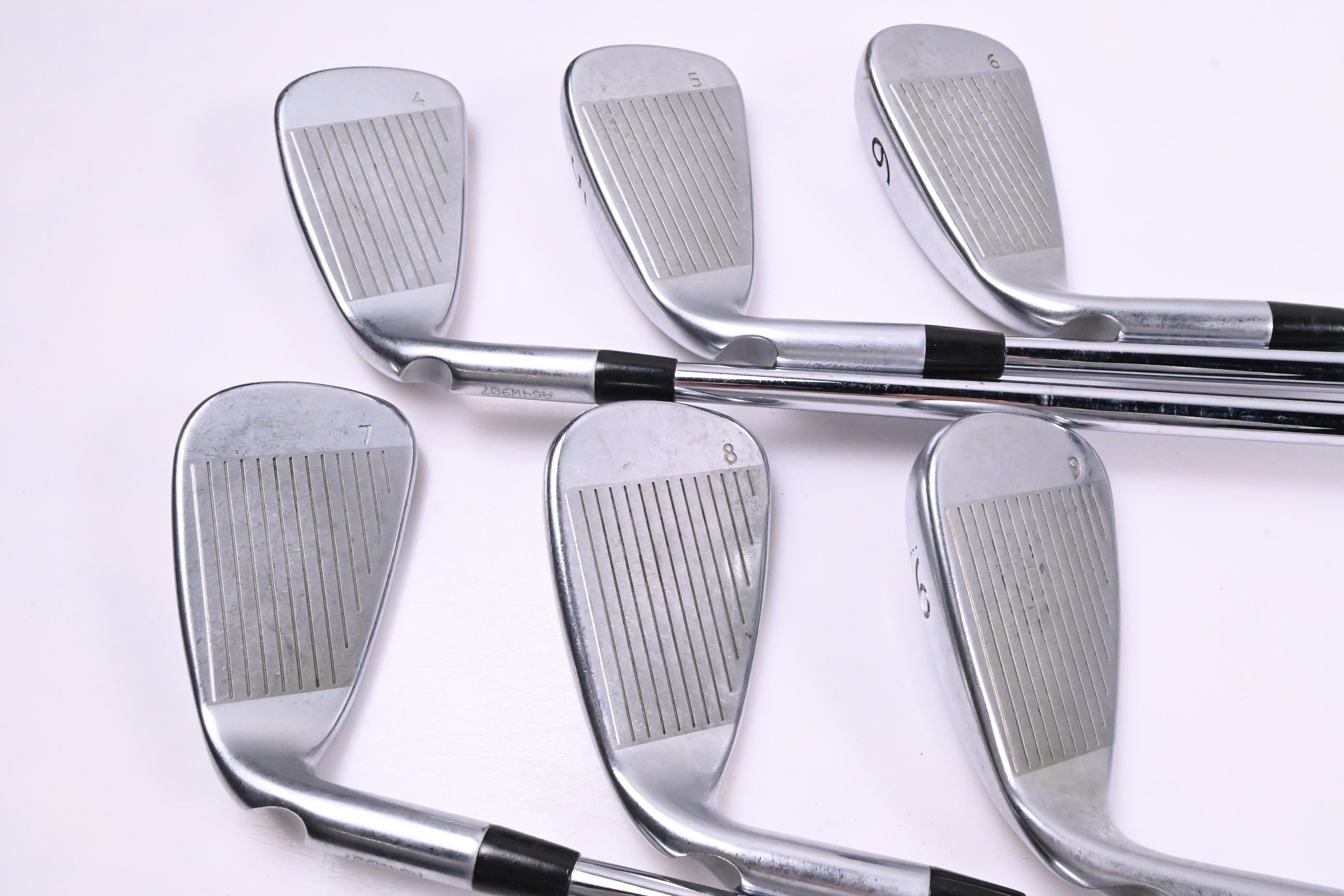 Ping G400 Irons / 4-9i / White Dot / Regular Flex Ping AWT 2.0 Shafts