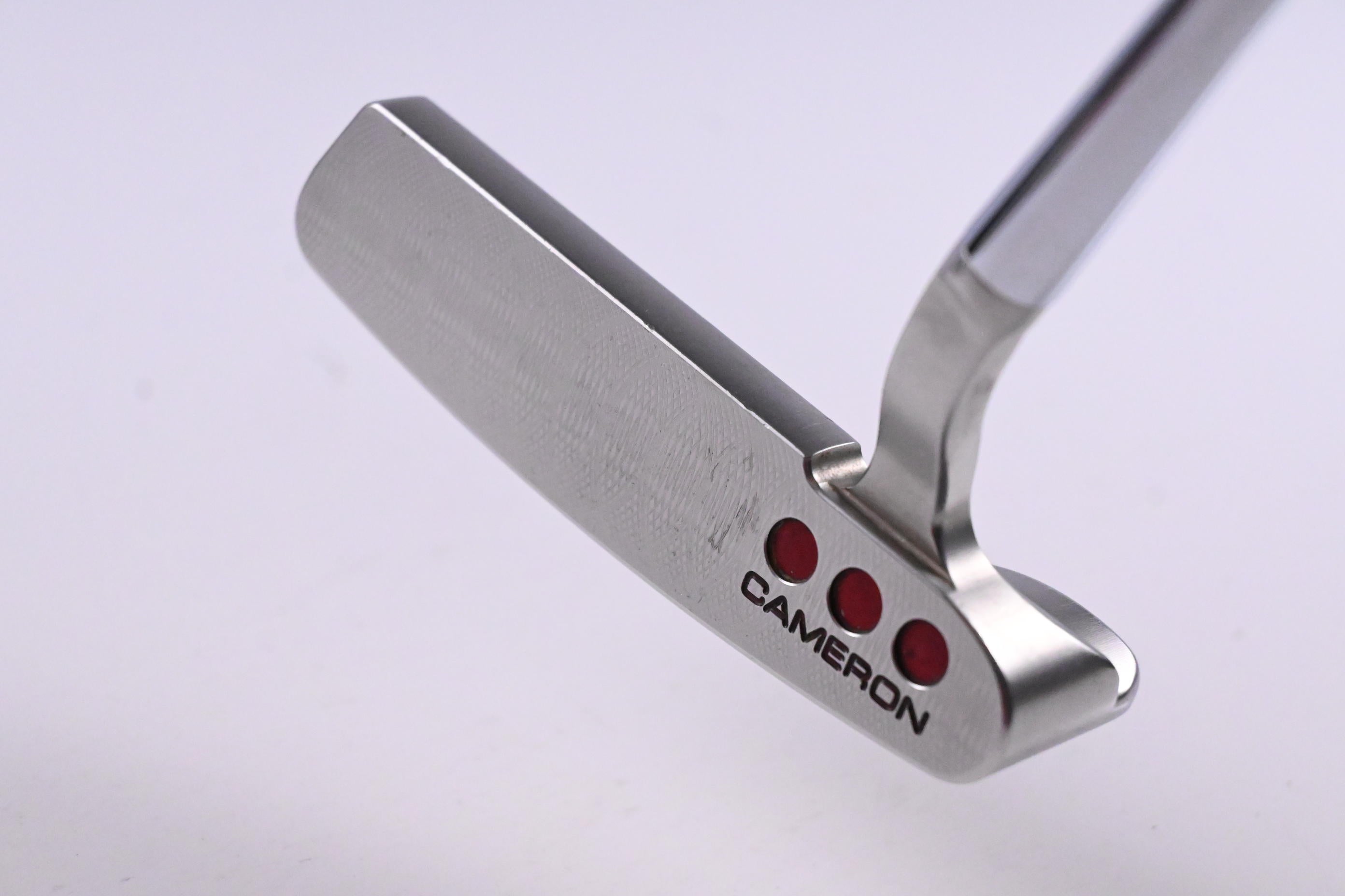 Scotty Cameron Studio Select Newport 1.5 Putter / 33 Inch